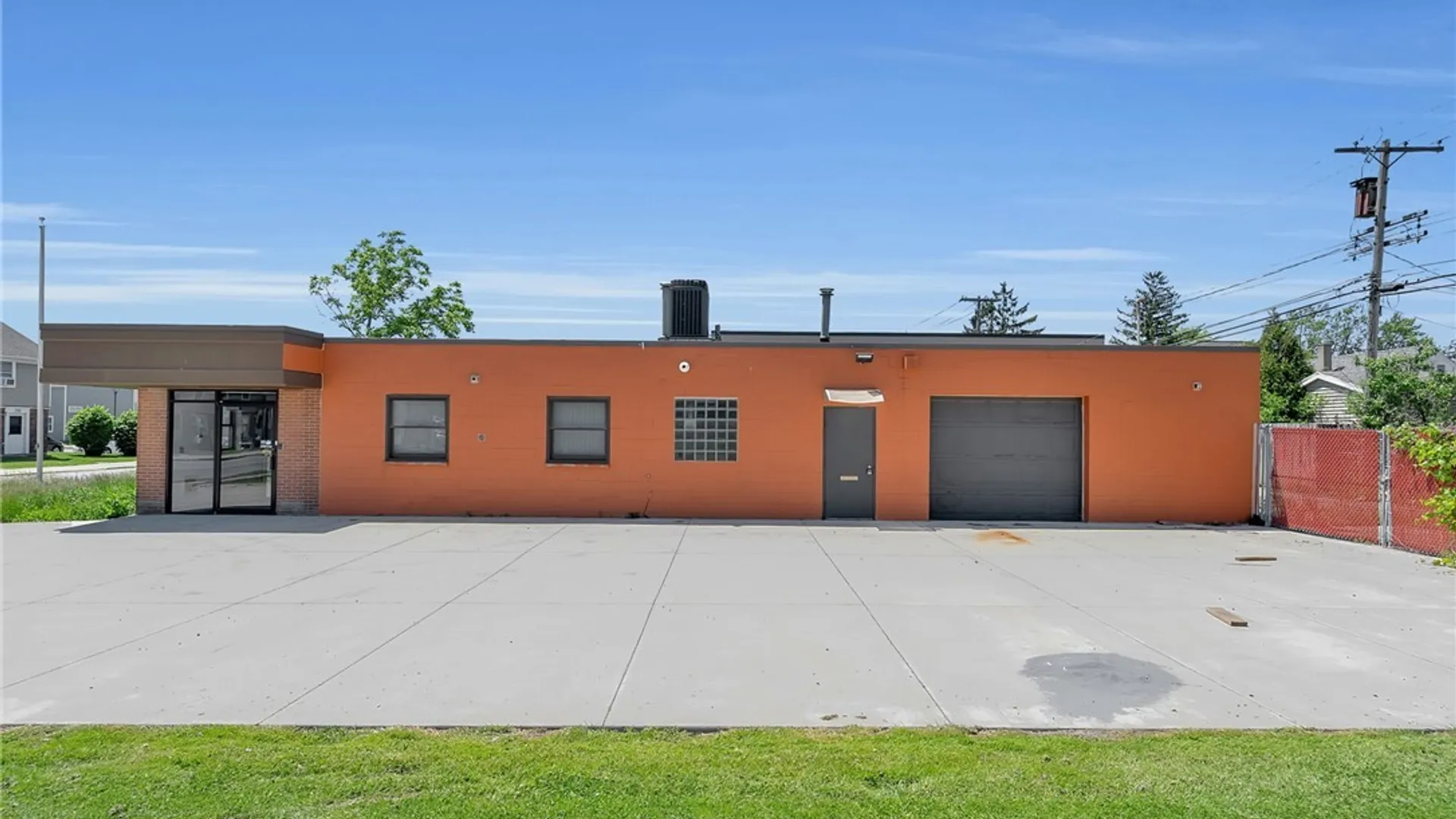 Property at 1783 Kenmore Avenue, Tonawanda, NY 14217 5