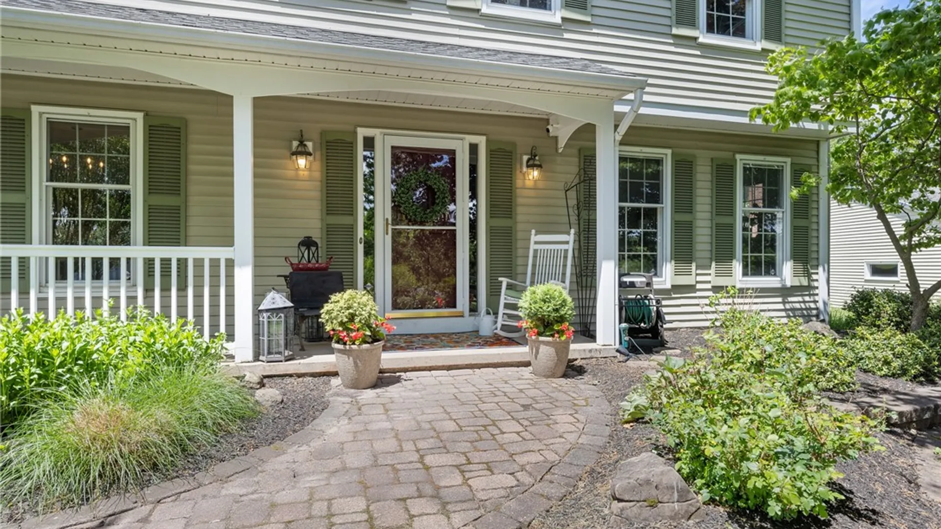 Property at 18 Wedmore Road, Perinton, NY 14450 5