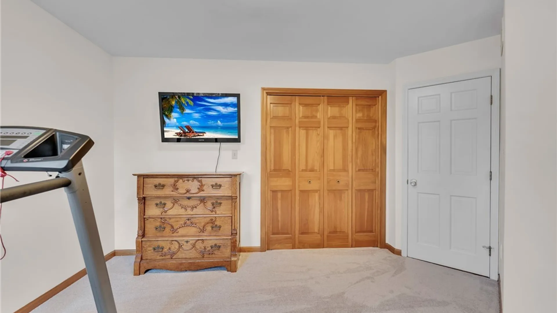 Property at 165 Schwartz Road, Lancaster, NY 14086 28