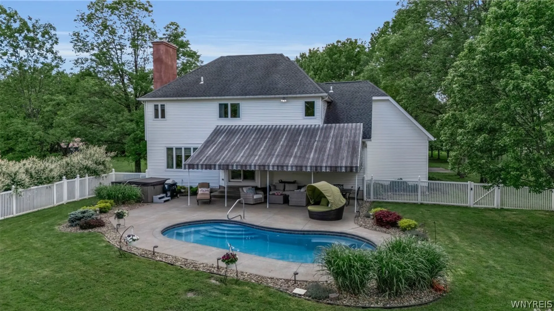 Property at 165 Schwartz Road, Lancaster, NY 14086 43