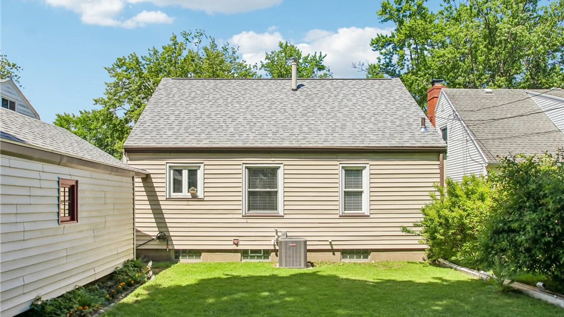 Property at 60 Walzer Road, Irondequoit, NY 14622 26