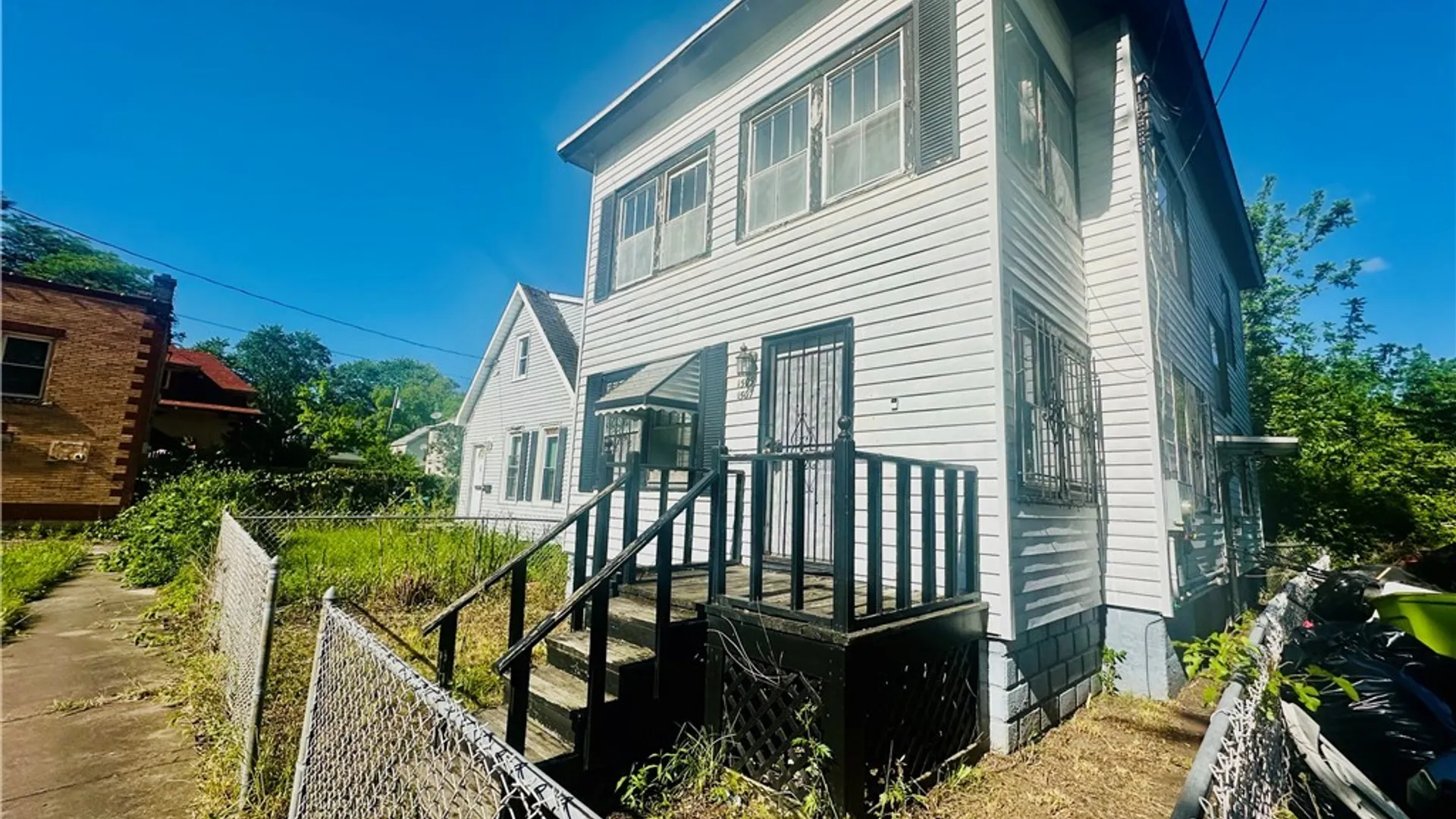 Property at 1507 17th Street, Niagara Falls, NY 14305 3