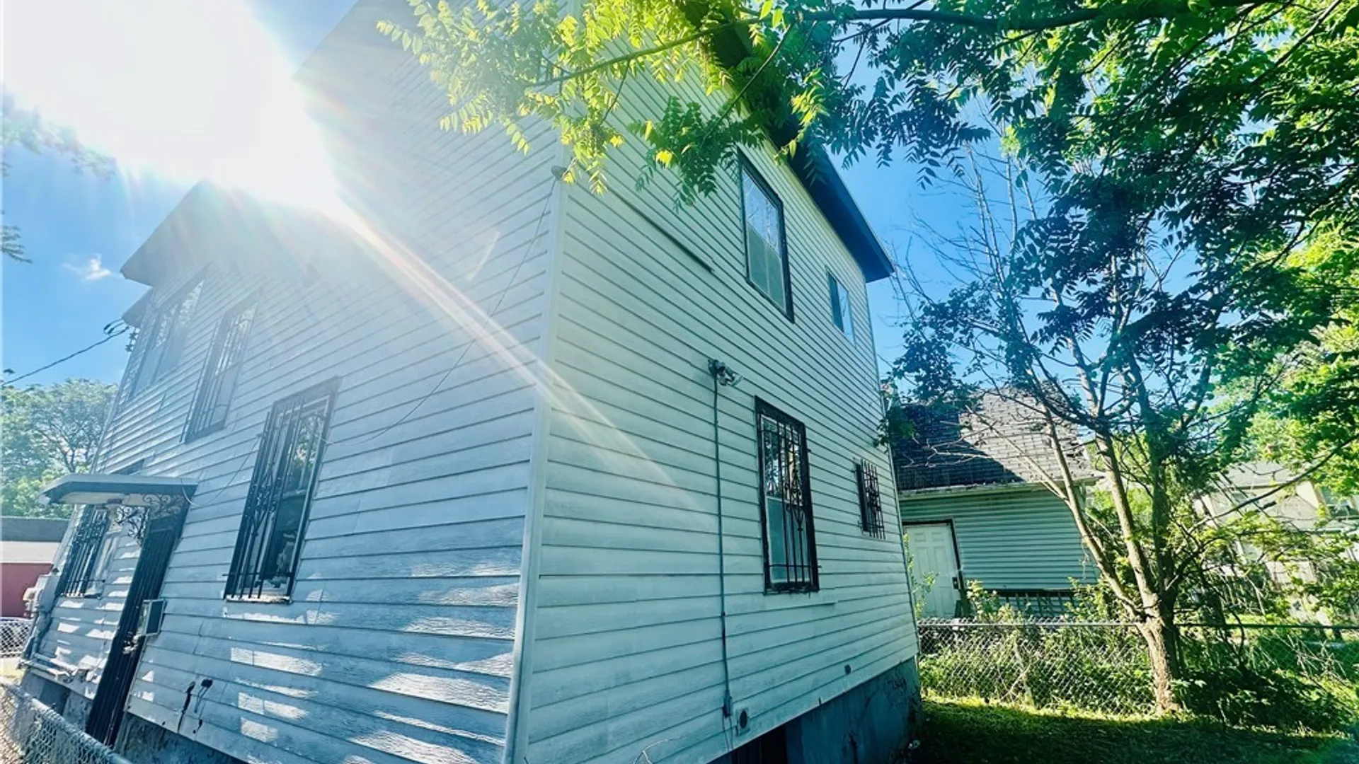 Property at 1507 17th Street, Niagara Falls, NY 14305 5