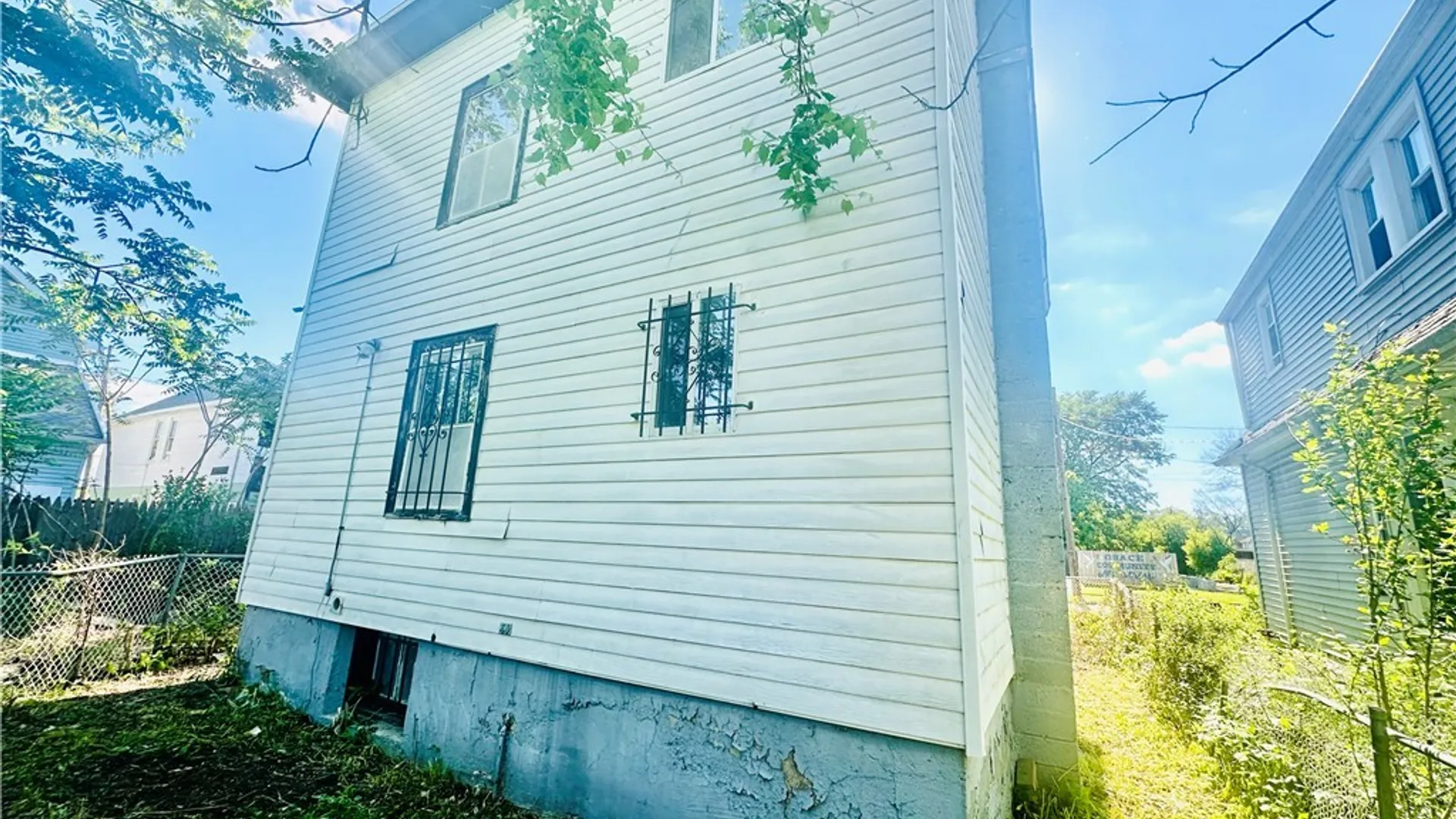 Property at 1507 17th Street, Niagara Falls, NY 14305 8