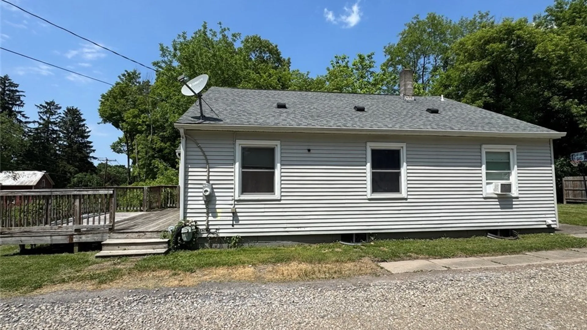 Property at 21 S Skaneateles Street, Elbridge, NY 13080 4
