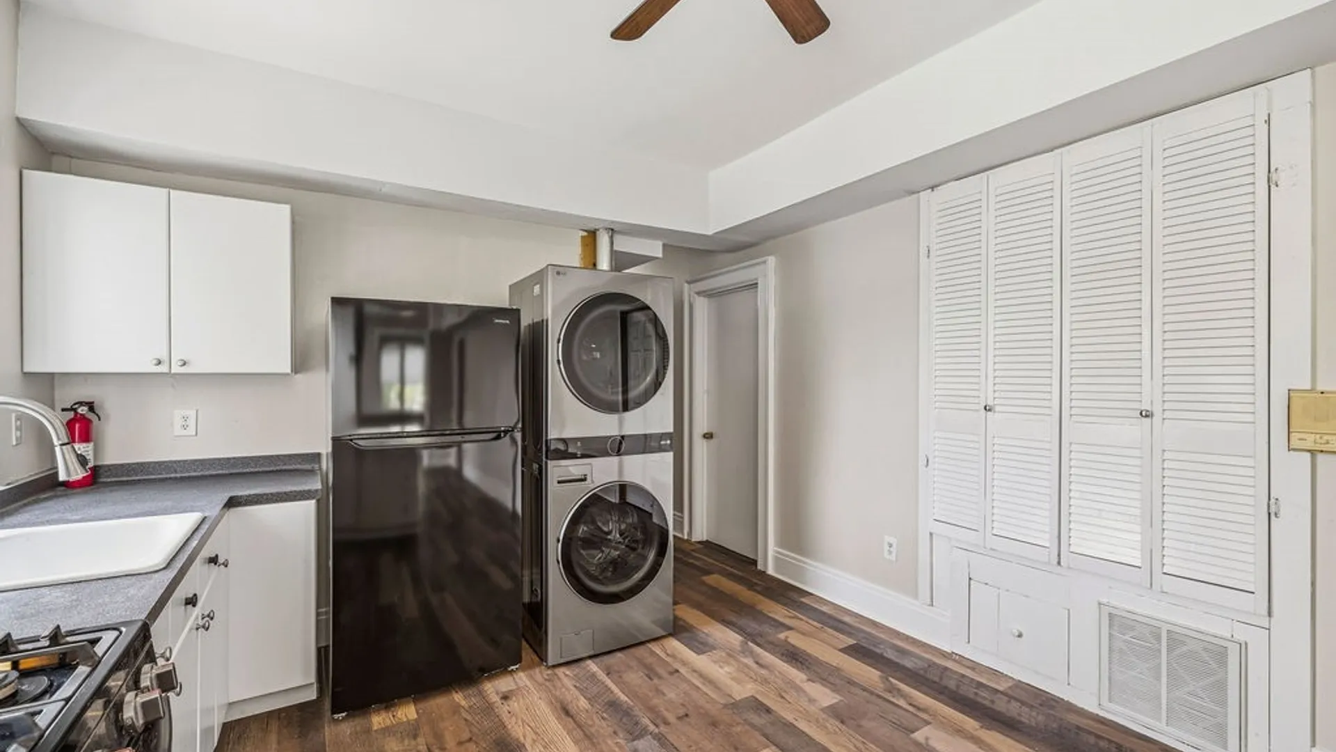 Property at 13-15 Lafayette Avenue, Buffalo, NY 14213 24