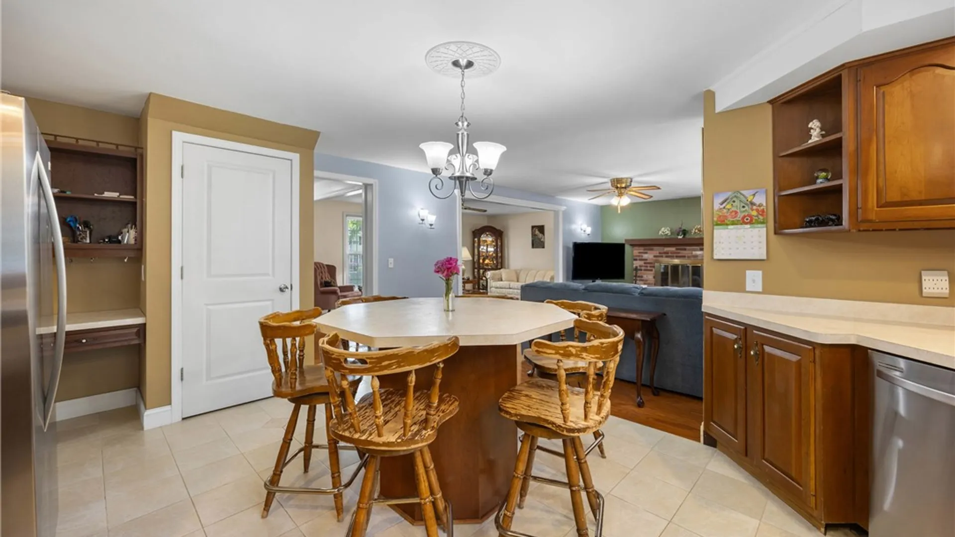 Property at 1 Michael Lane, Perinton, NY 14450 13
