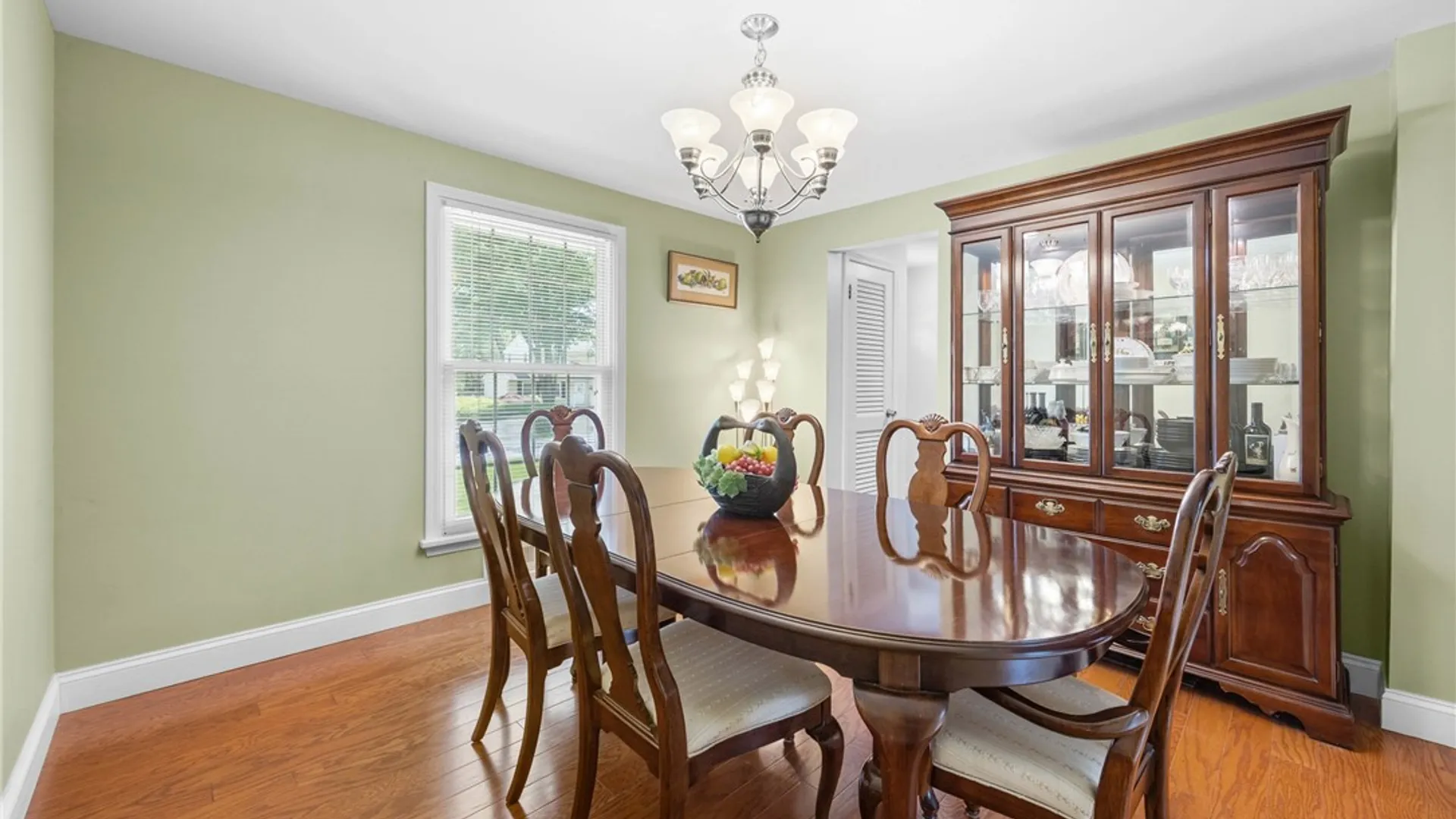 Property at 1 Michael Lane, Perinton, NY 14450 18