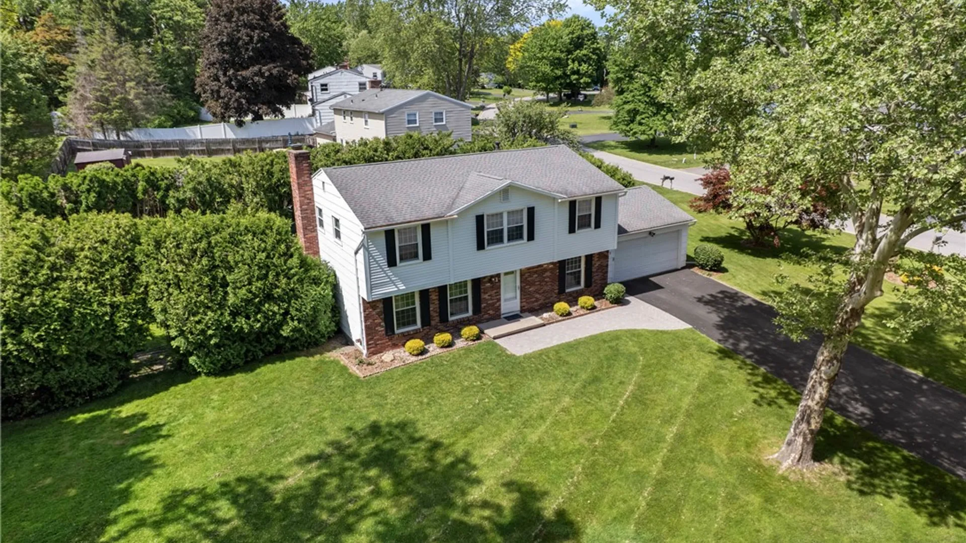 Property at 1 Michael Lane, Perinton, NY 14450 3