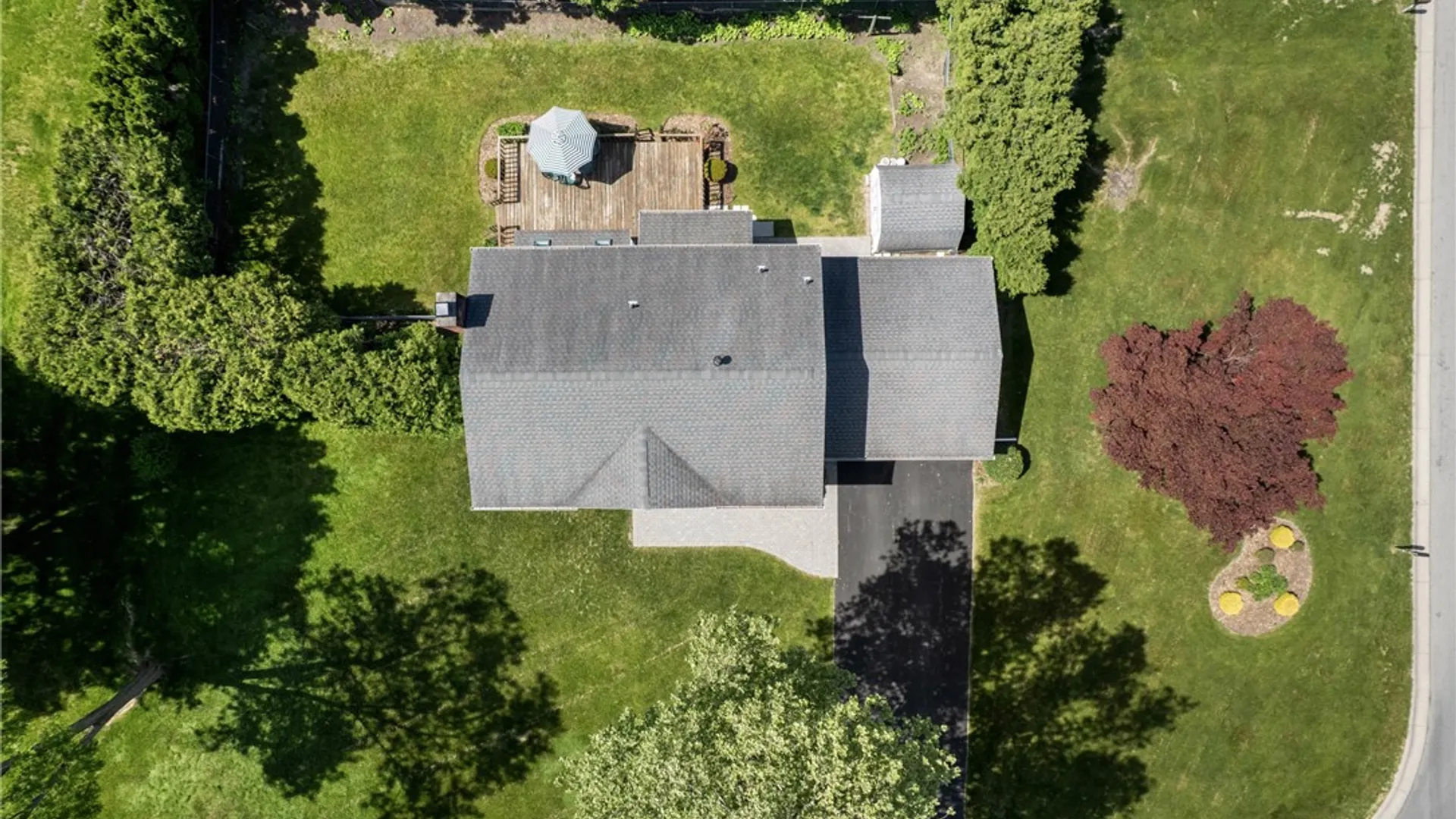 Property at 1 Michael Lane, Perinton, NY 14450 41
