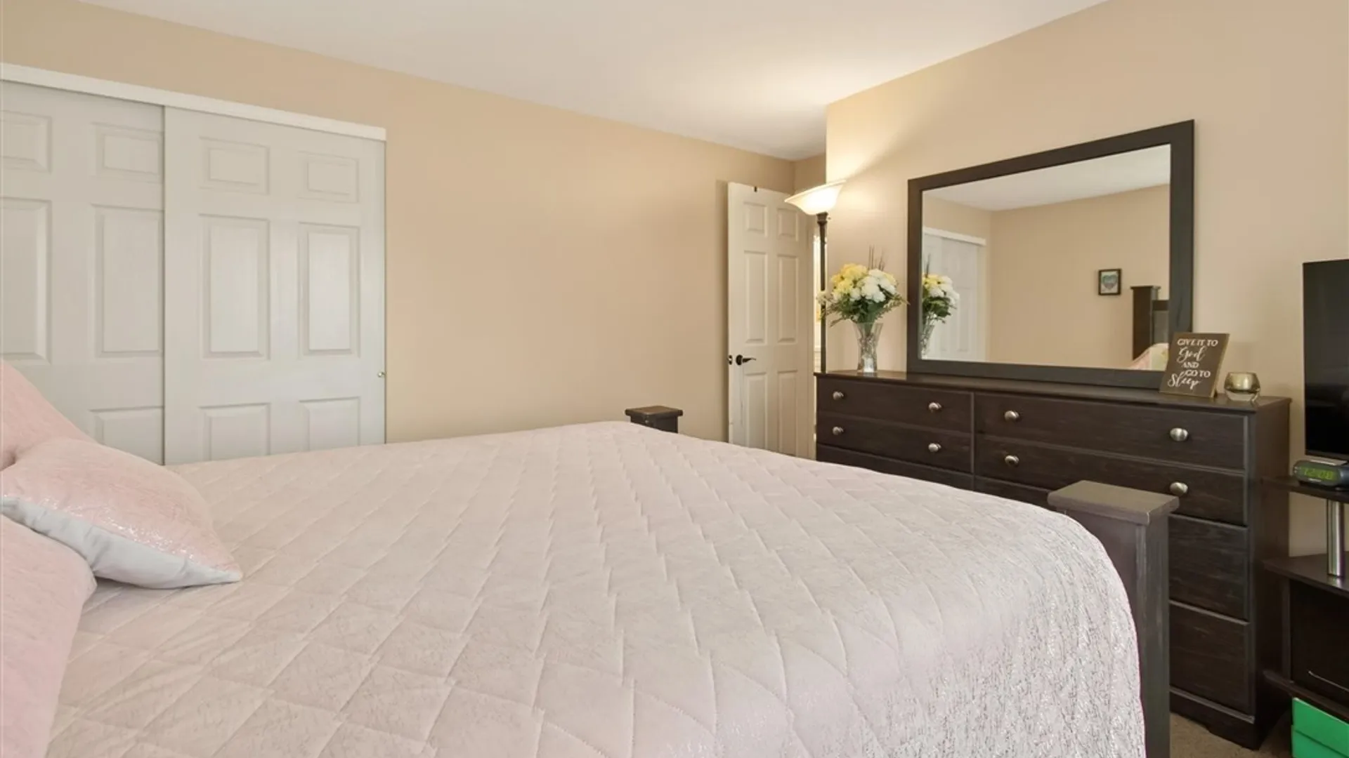 Property at 2 Bryn Mawr Road, Gates, NY 14624 23