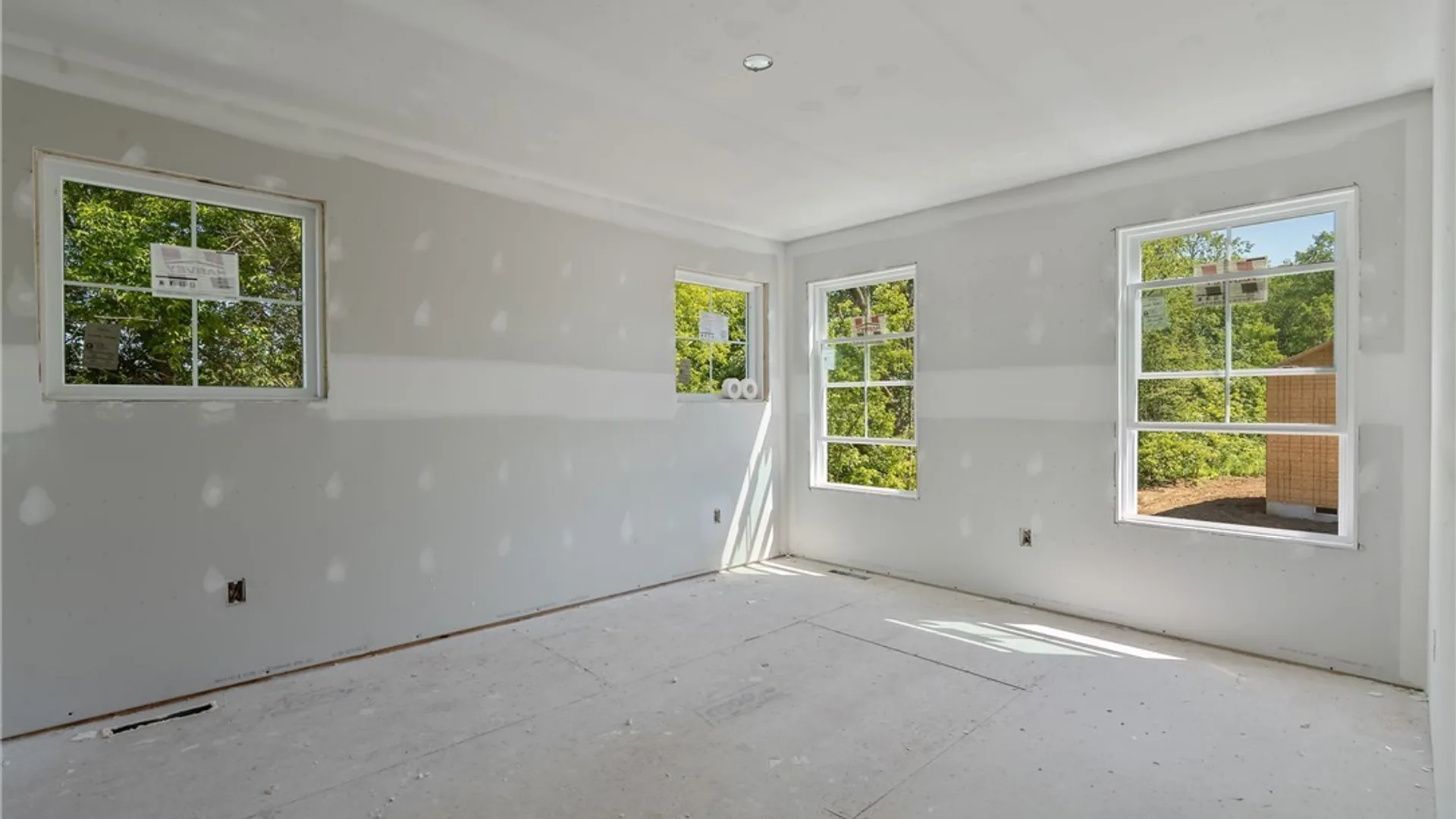 Property at 140 Arabica Lane, Salina, NY 13090 5