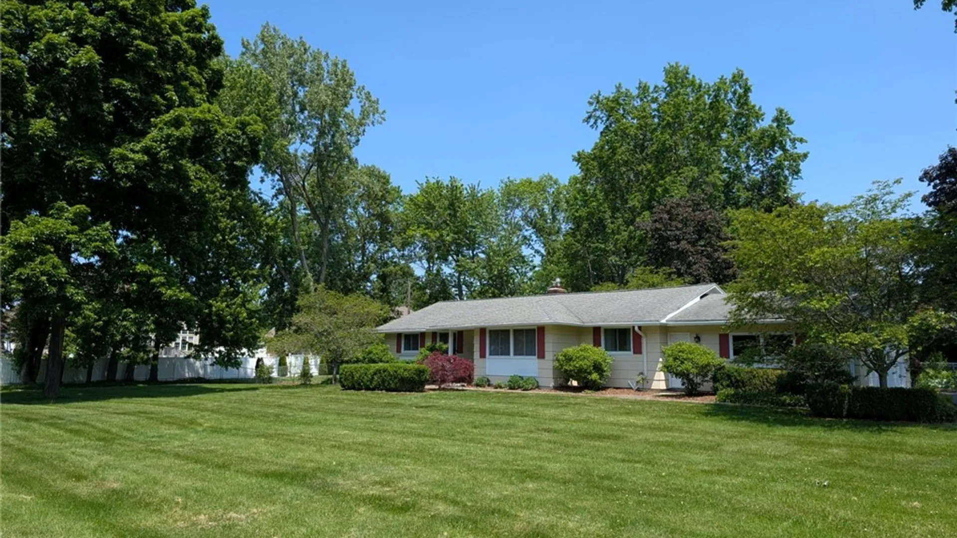 Property at 113 Timberline Drive, Penfield, NY 14526 3
