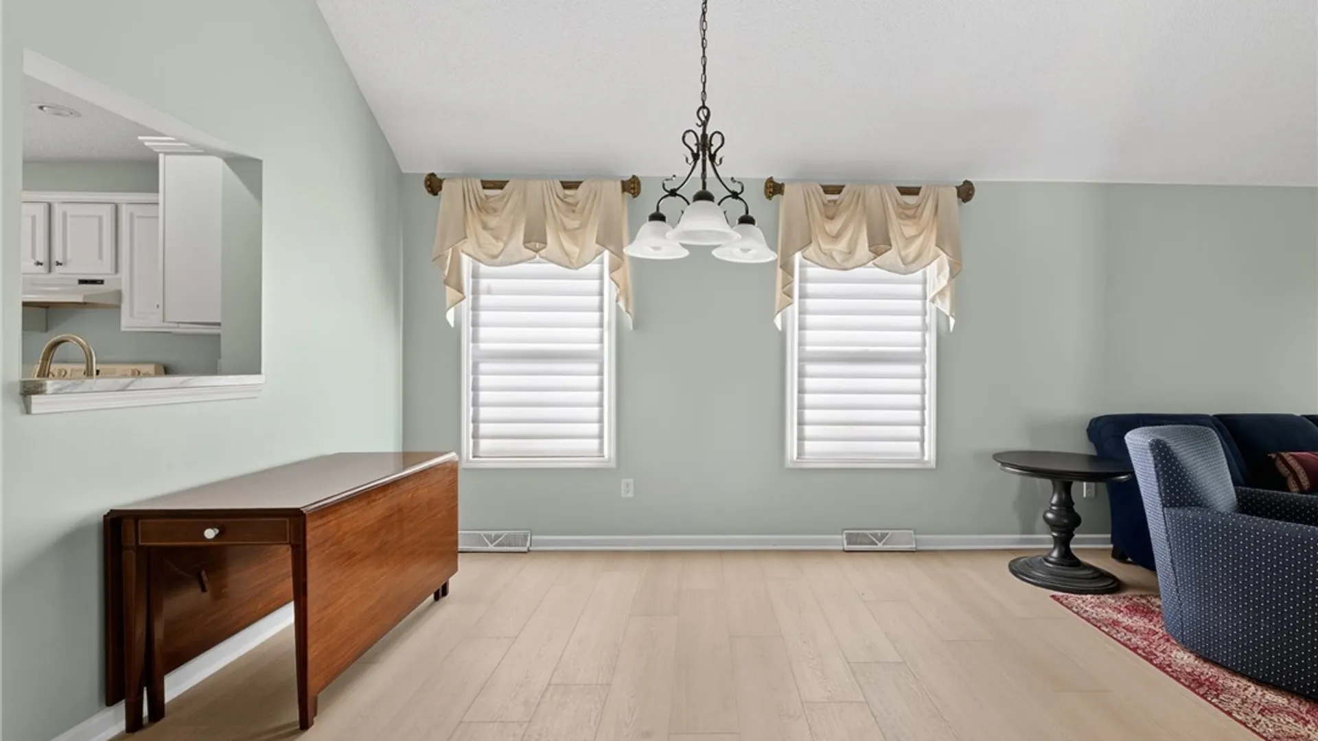Property at 56 Mayfield Drive, West Seneca, NY 14224 15