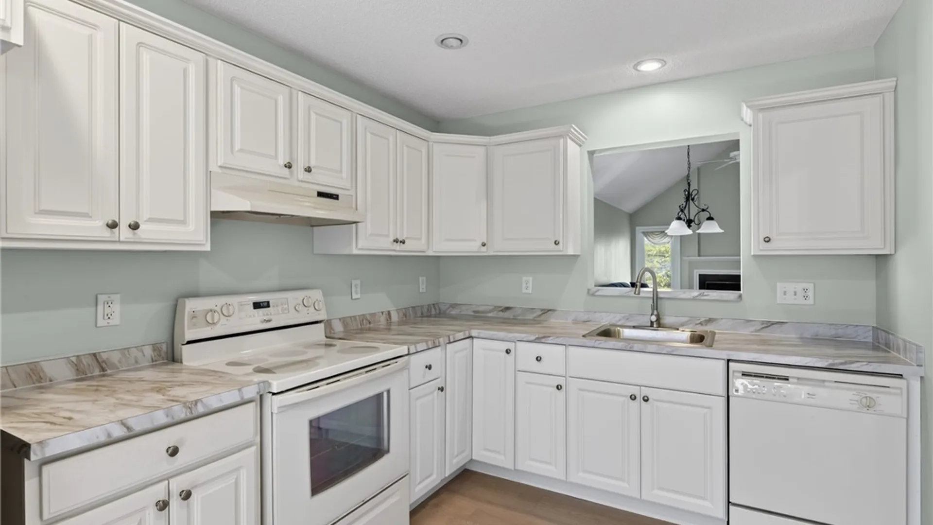 Property at 56 Mayfield Drive, West Seneca, NY 14224 22