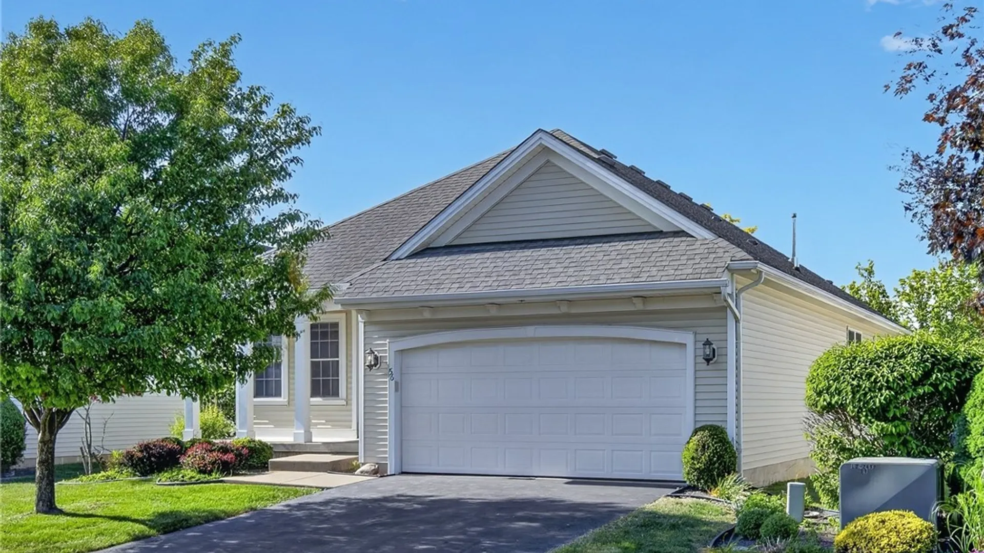Property at 56 Mayfield Drive, West Seneca, NY 14224 4