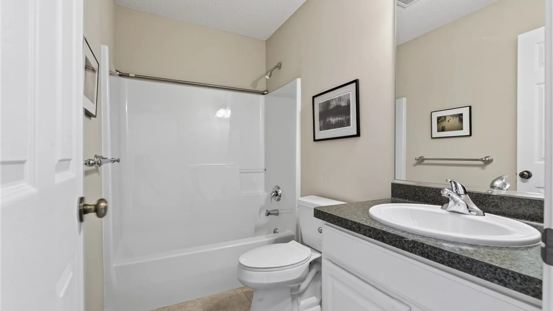 Property at 56 Mayfield Drive, West Seneca, NY 14224 41