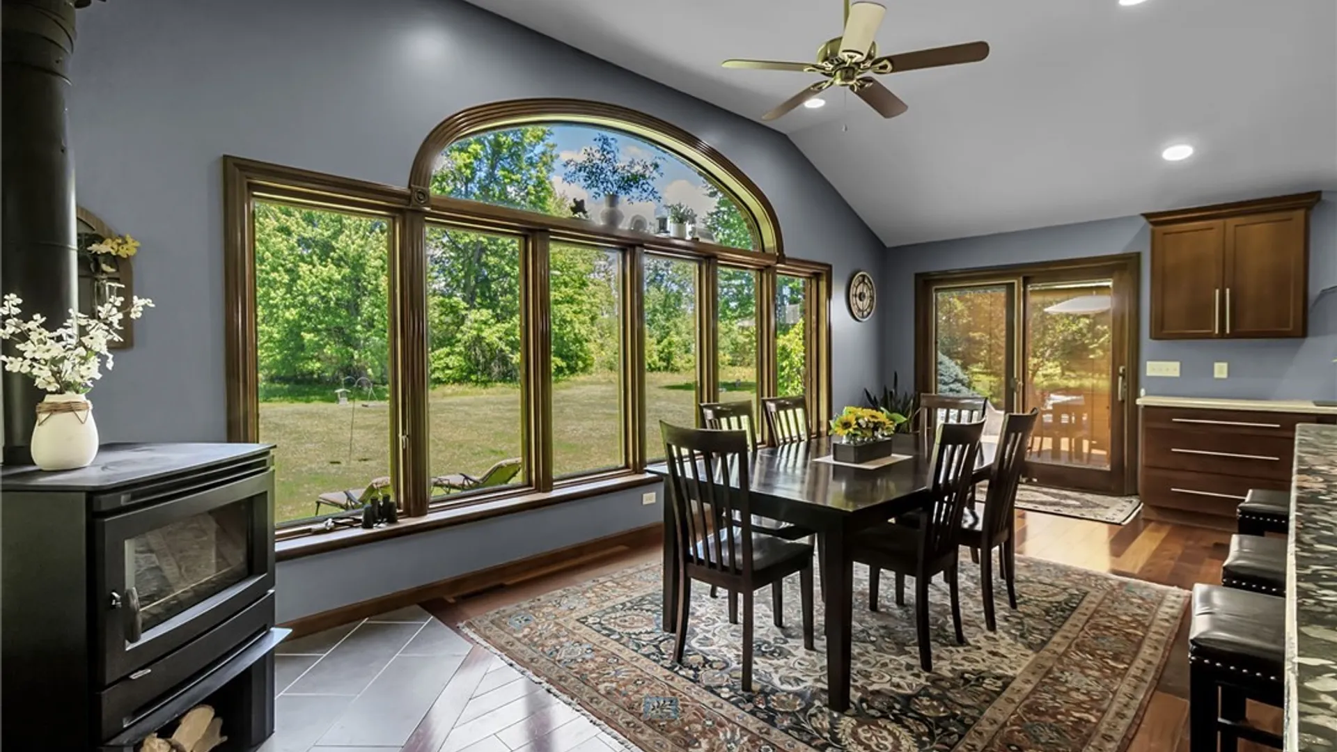 Property at 10200 Lapp Road, Clarence, NY 14032 15