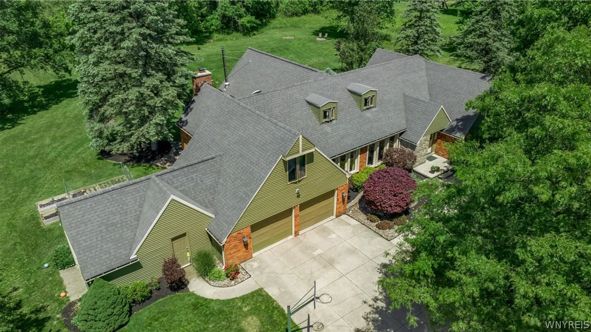 Property at 10200 Lapp Road, Clarence, NY 14032 50