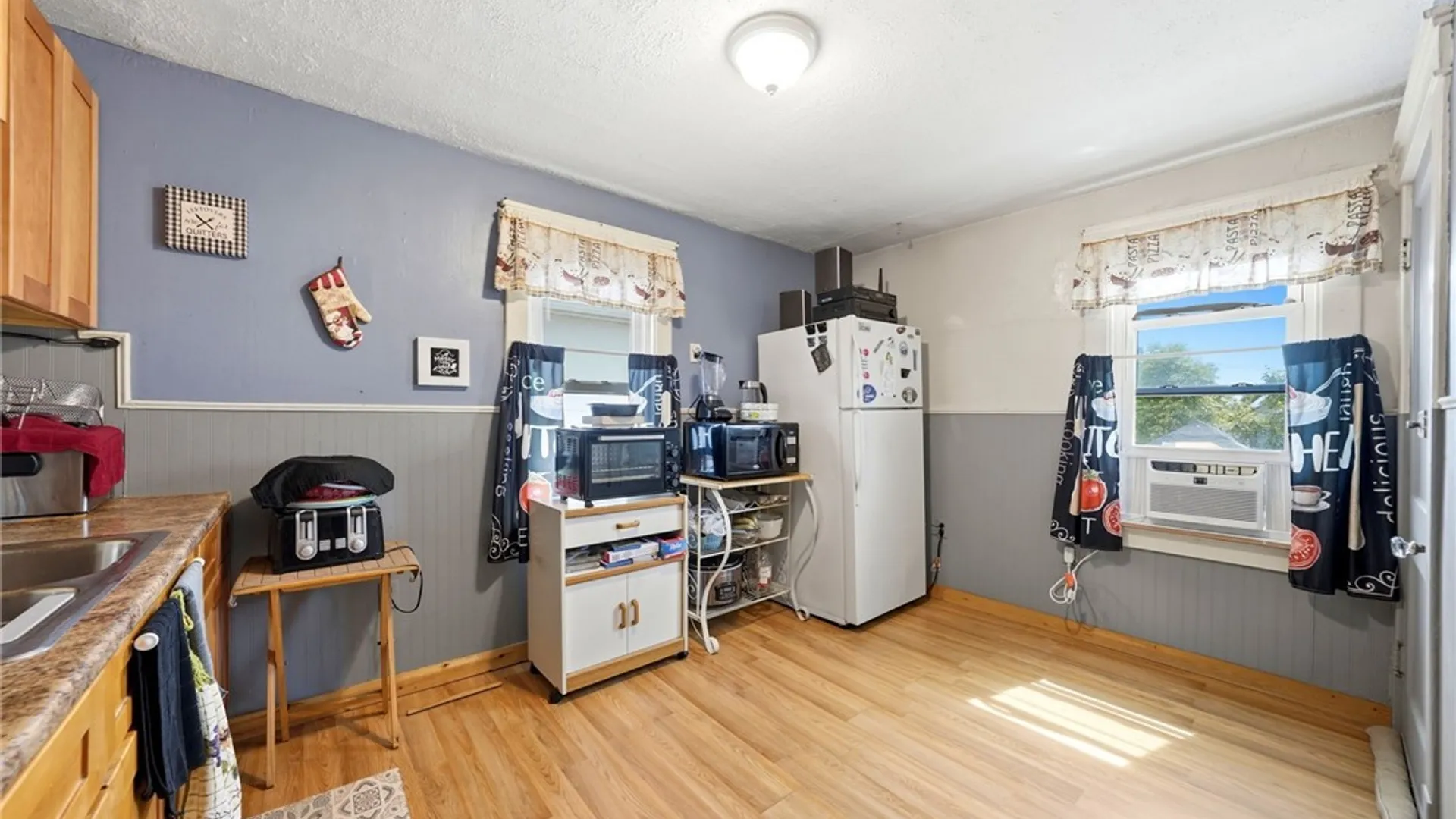 Property at 40 Ullman Street, Buffalo, NY 14207 41
