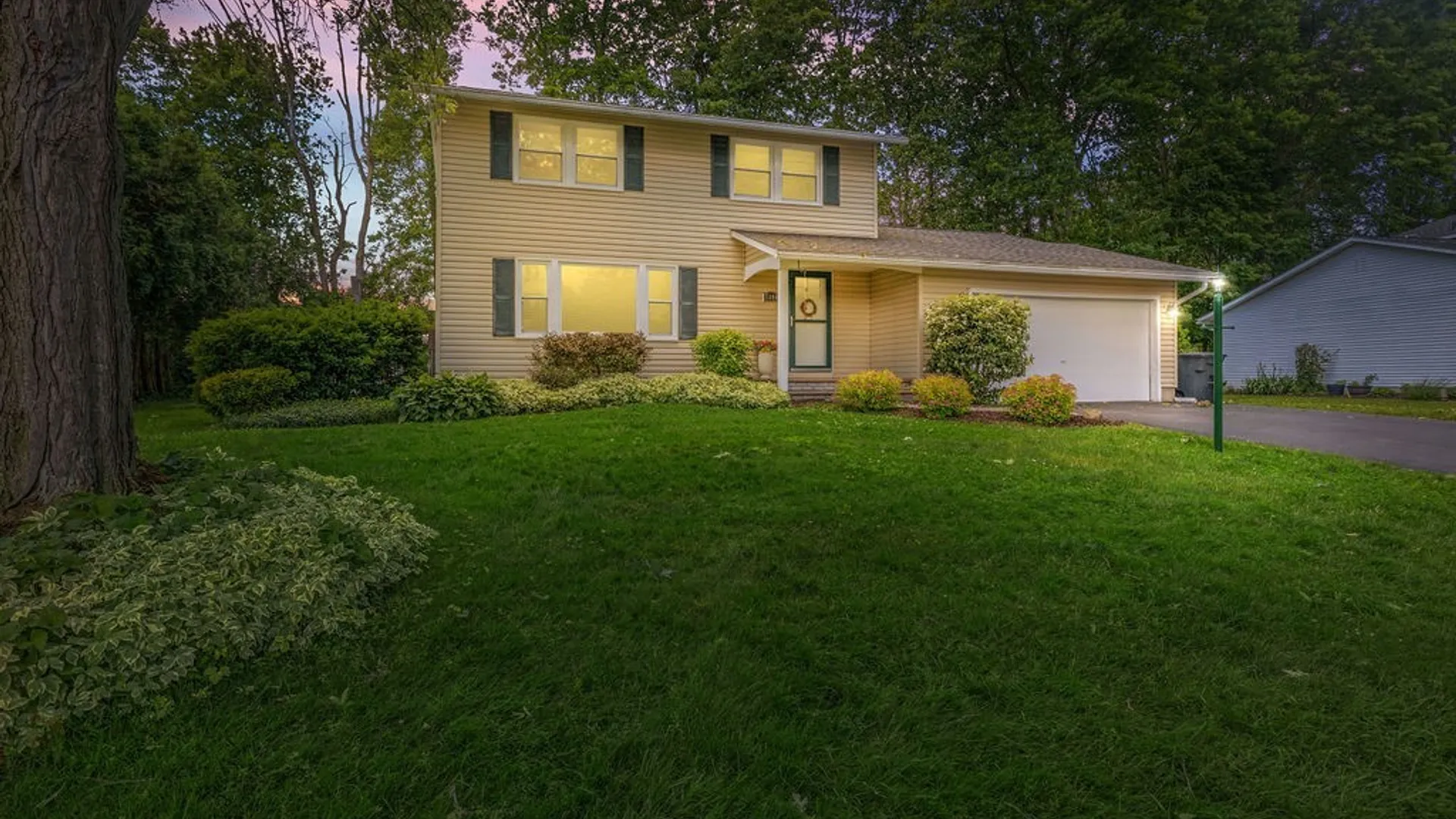 Property at 7346 Barnyard Circle, Clay, NY 13088 31