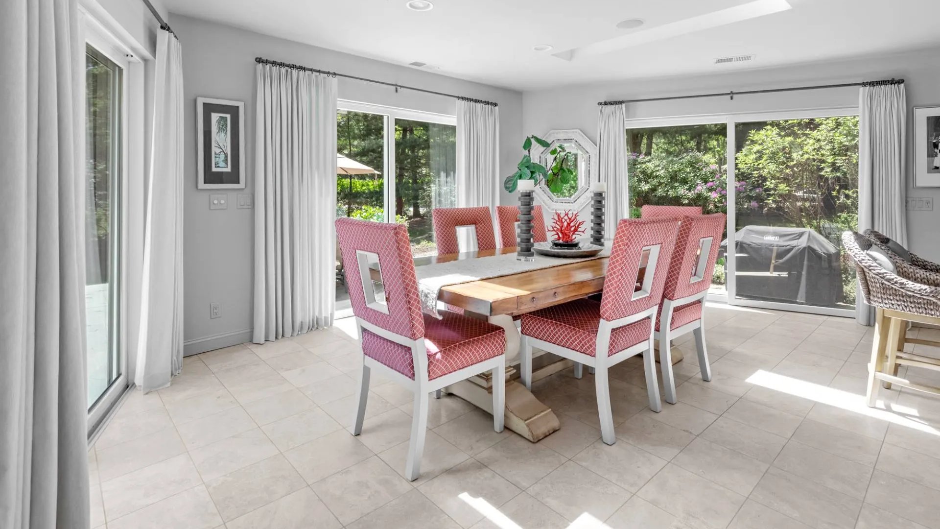 Property at 4 Lakewood Lane, Quogue, NY 11959 11