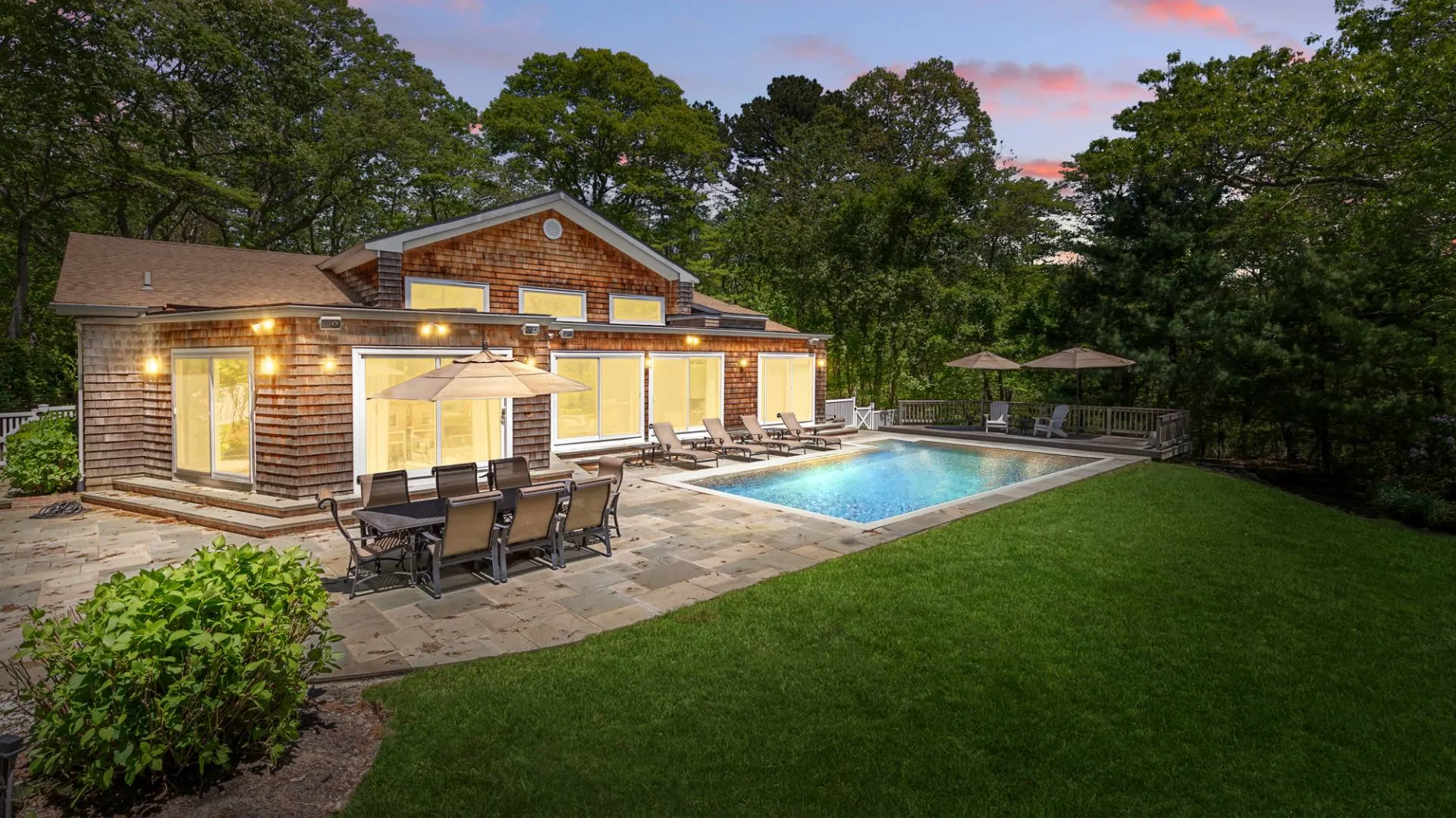 Property at 4 Lakewood Lane, Quogue, NY 11959 2