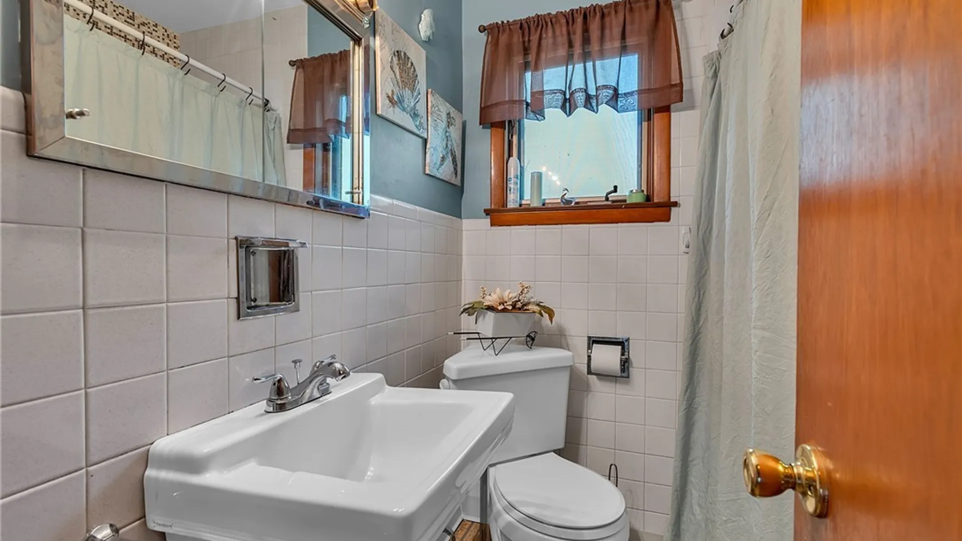 Property at 163 Davidson Avenue, Buffalo, NY 14215 12