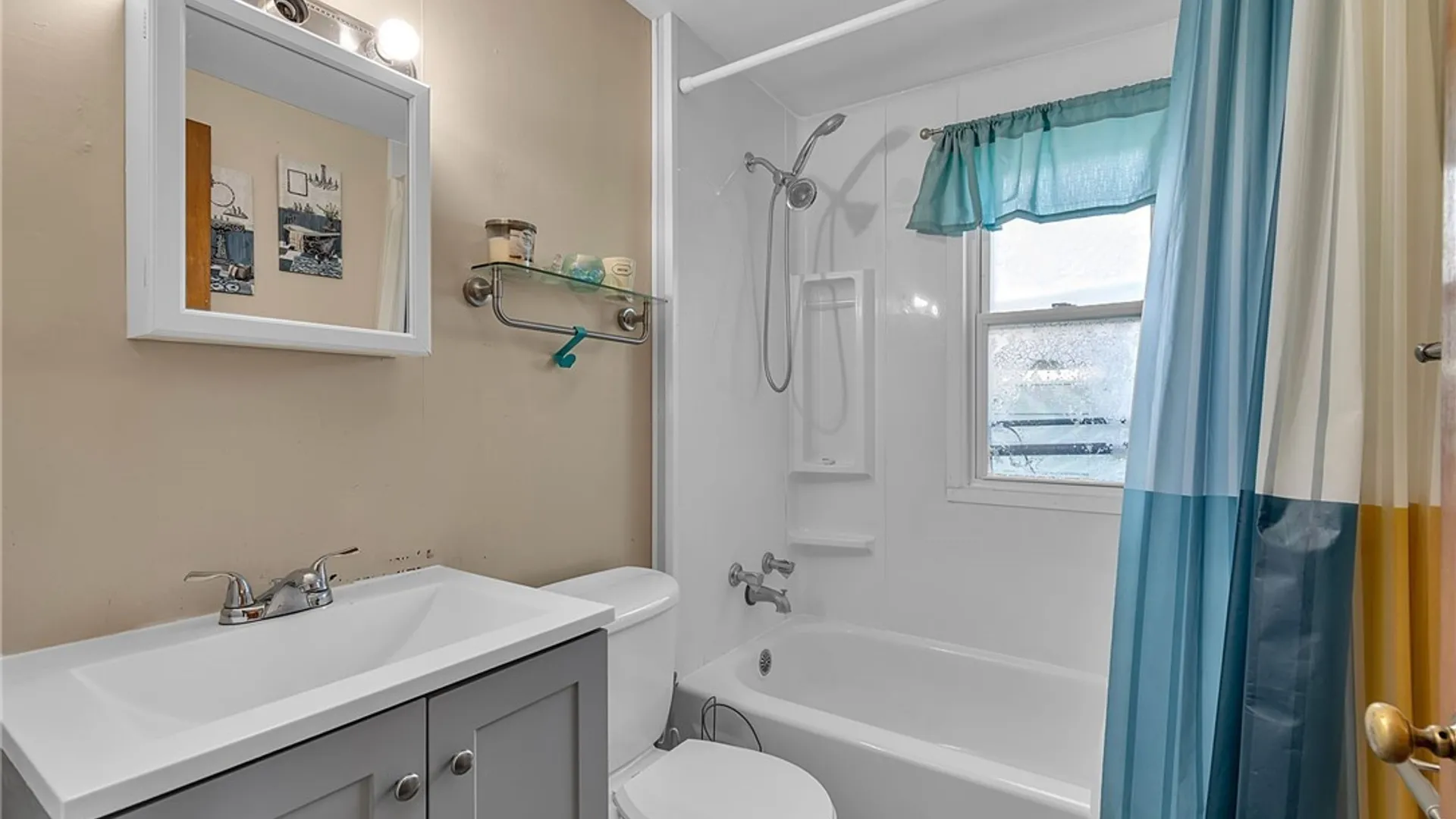 Property at 163 Davidson Avenue, Buffalo, NY 14215 18