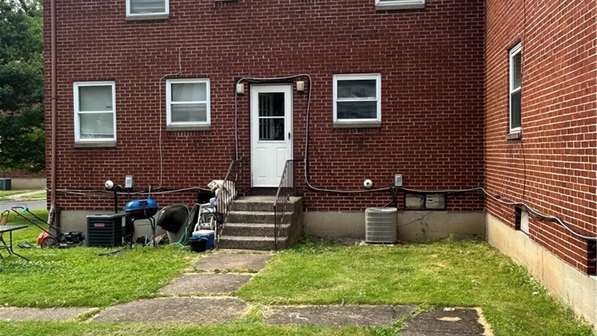 Property at 34 Latona Court, Buffalo, NY 14220 13