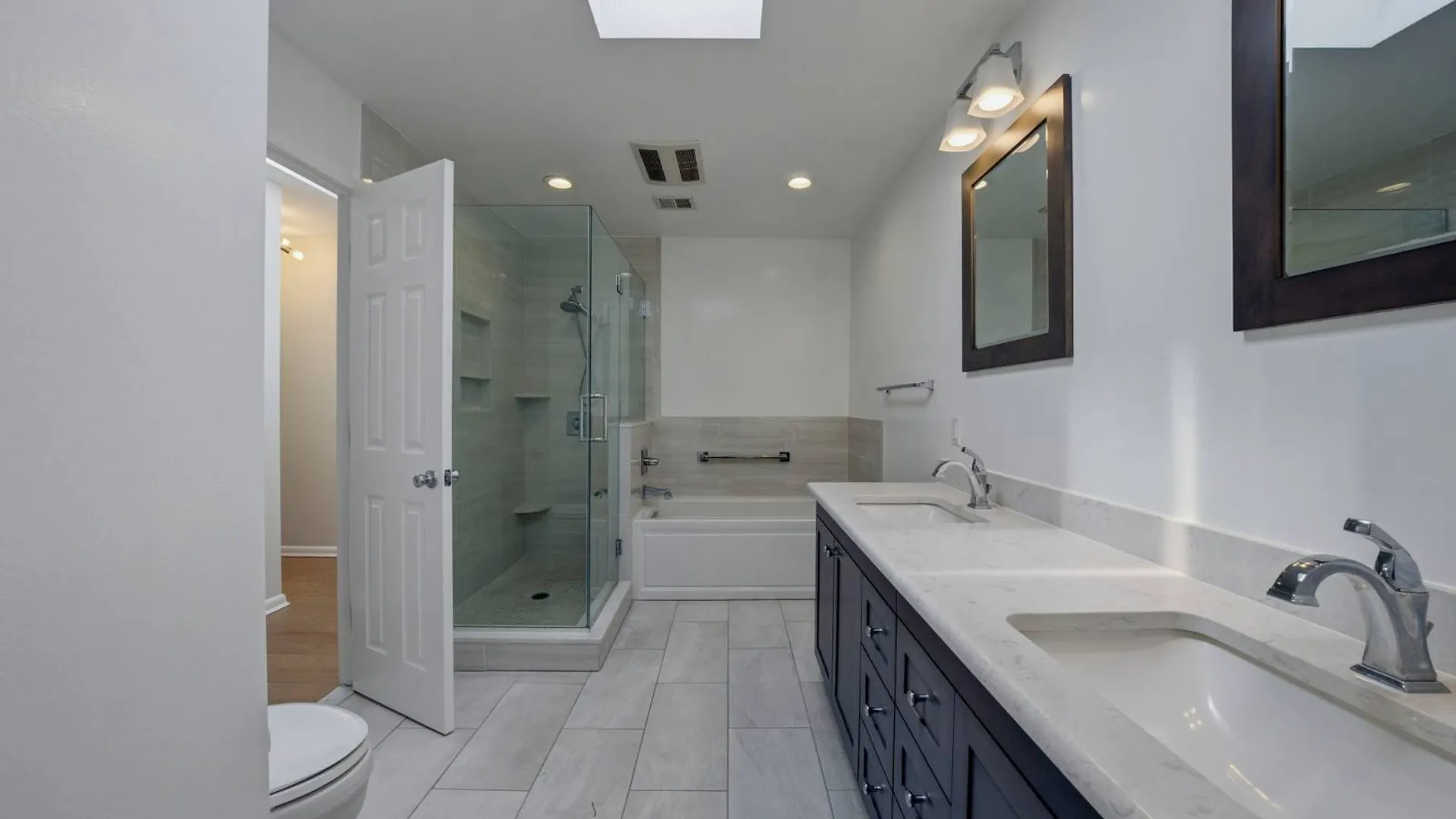 Property at 25 Spring Hollow, Roslyn, NY 11576 12