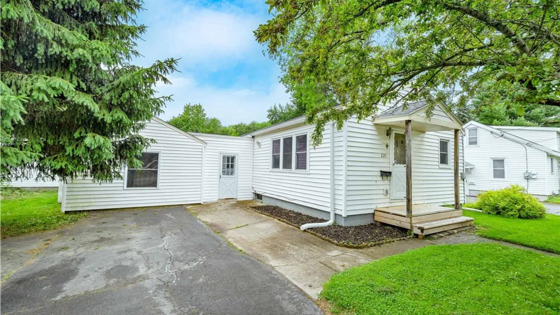 Property at 221 Chappell Street, Oneida, NY 13421 2