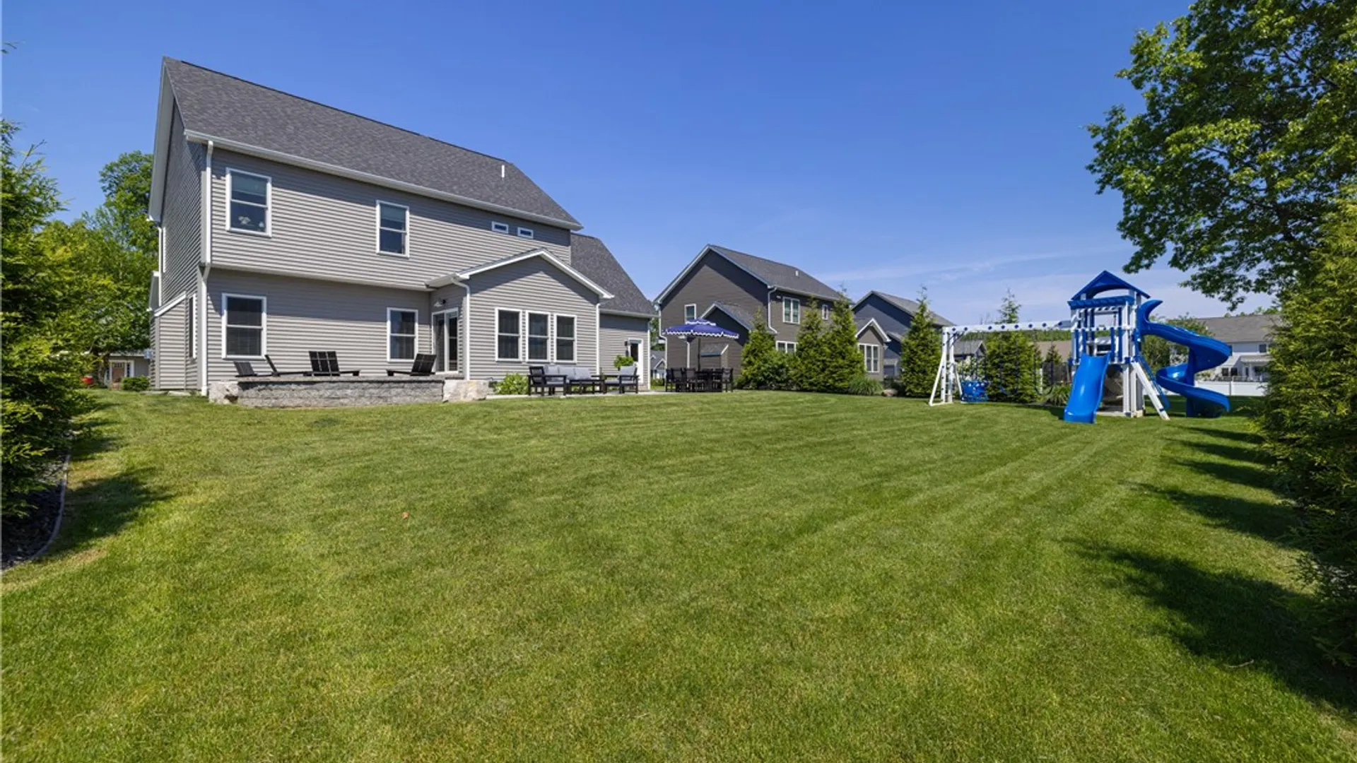 Property at 512 Whistlers Cove Lane, Greece, NY 14612 45
