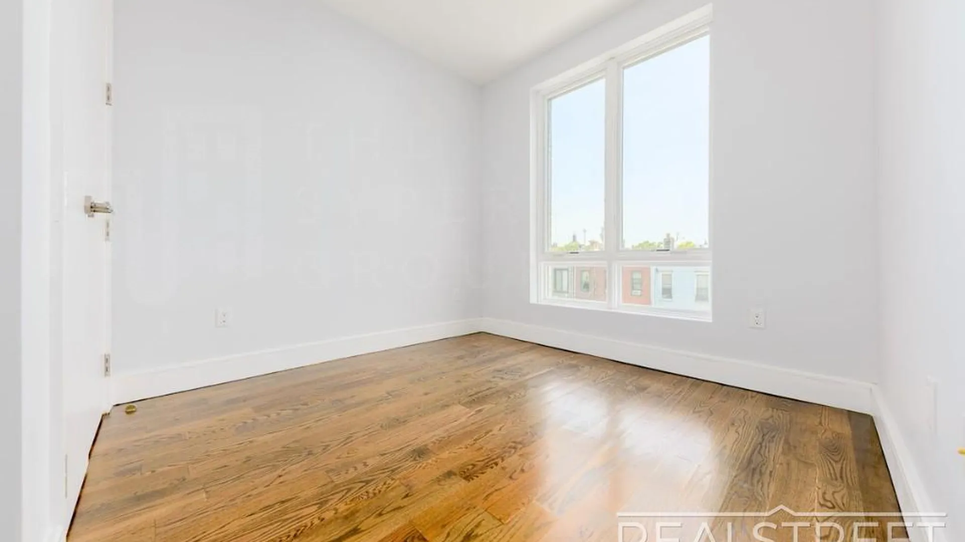 Property at 100 Himrod St, BROOKLYN, NY 11221 10