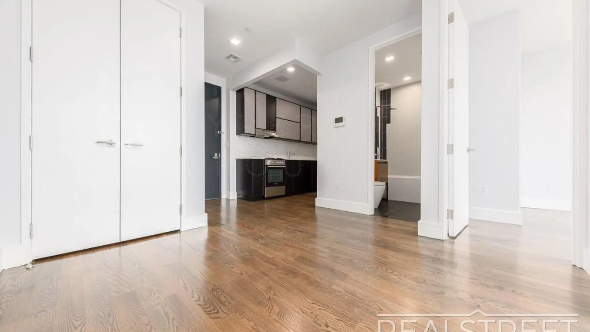 Property at 100 Himrod St, BROOKLYN, NY 11221 7