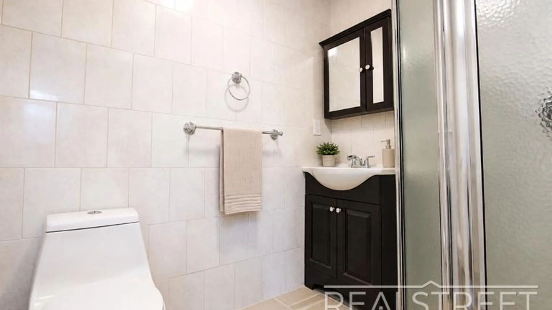 Property at 1779 Fulton St, BROOKLYN, NY 11233 4