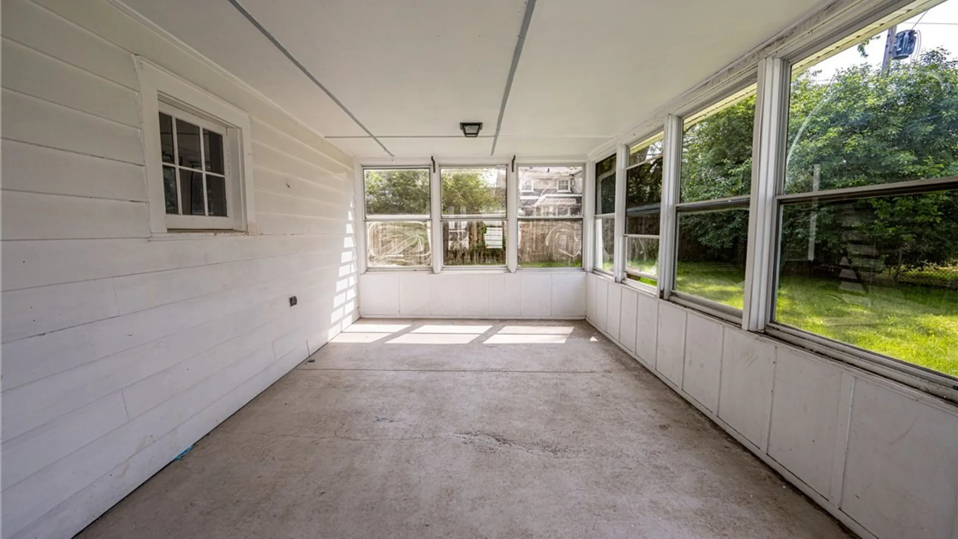Property at 139 Pickford Avenue, Tonawanda, NY 14223 30