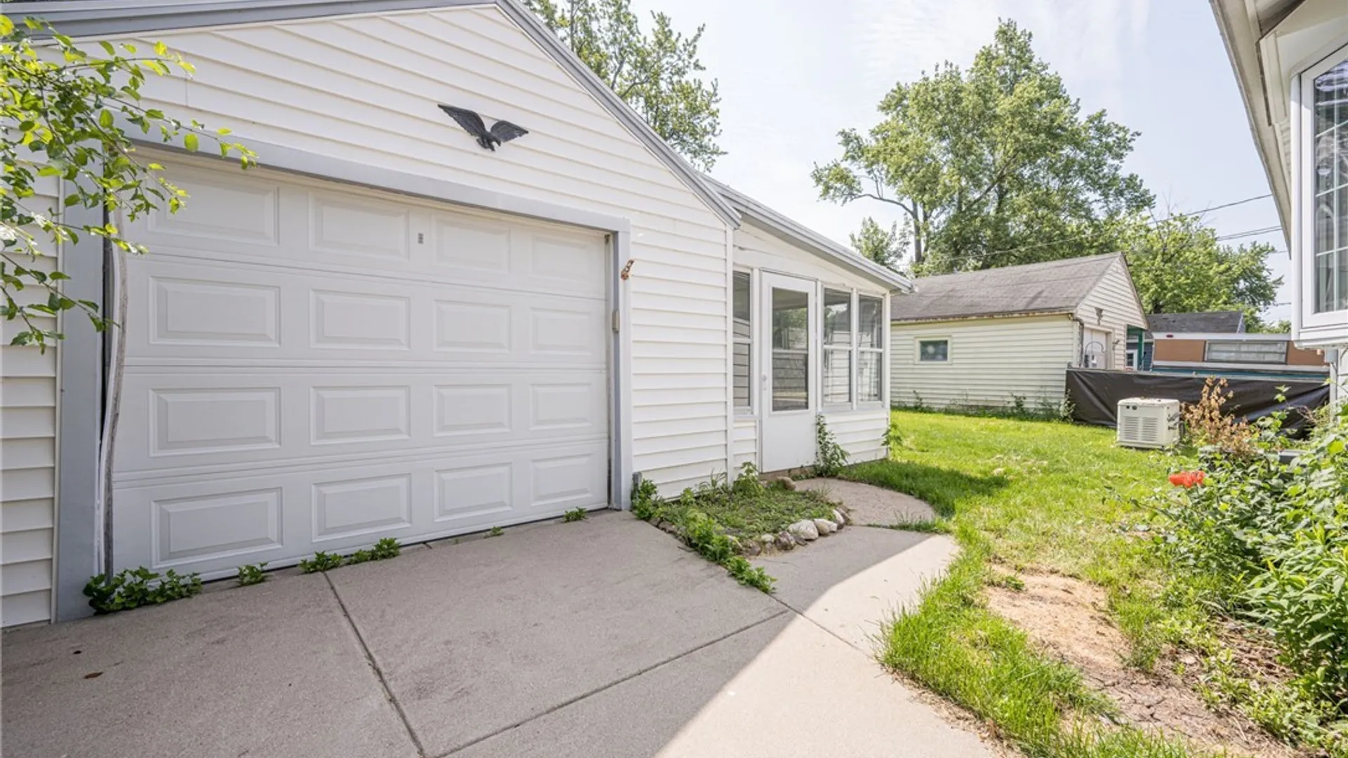 Property at 139 Pickford Avenue, Tonawanda, NY 14223 36