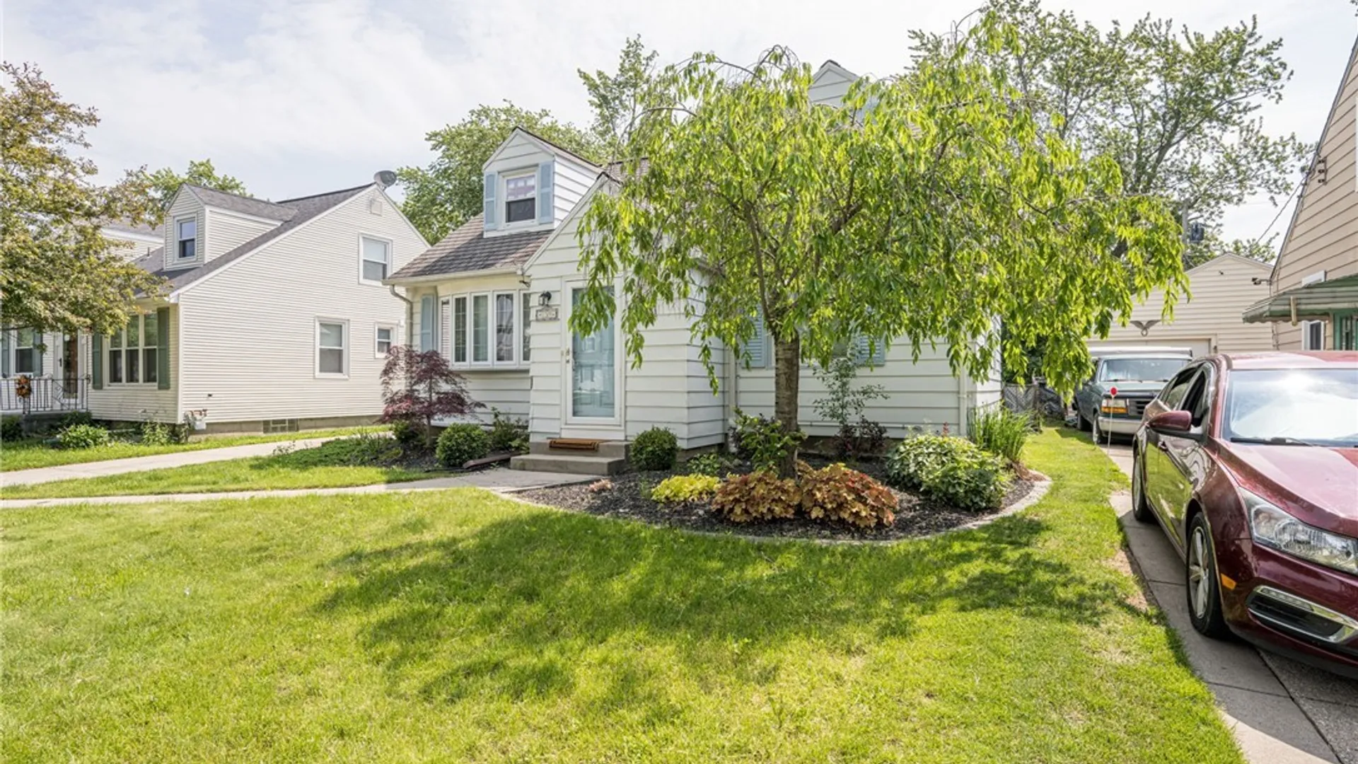 Property at 139 Pickford Avenue, Tonawanda, NY 14223 4