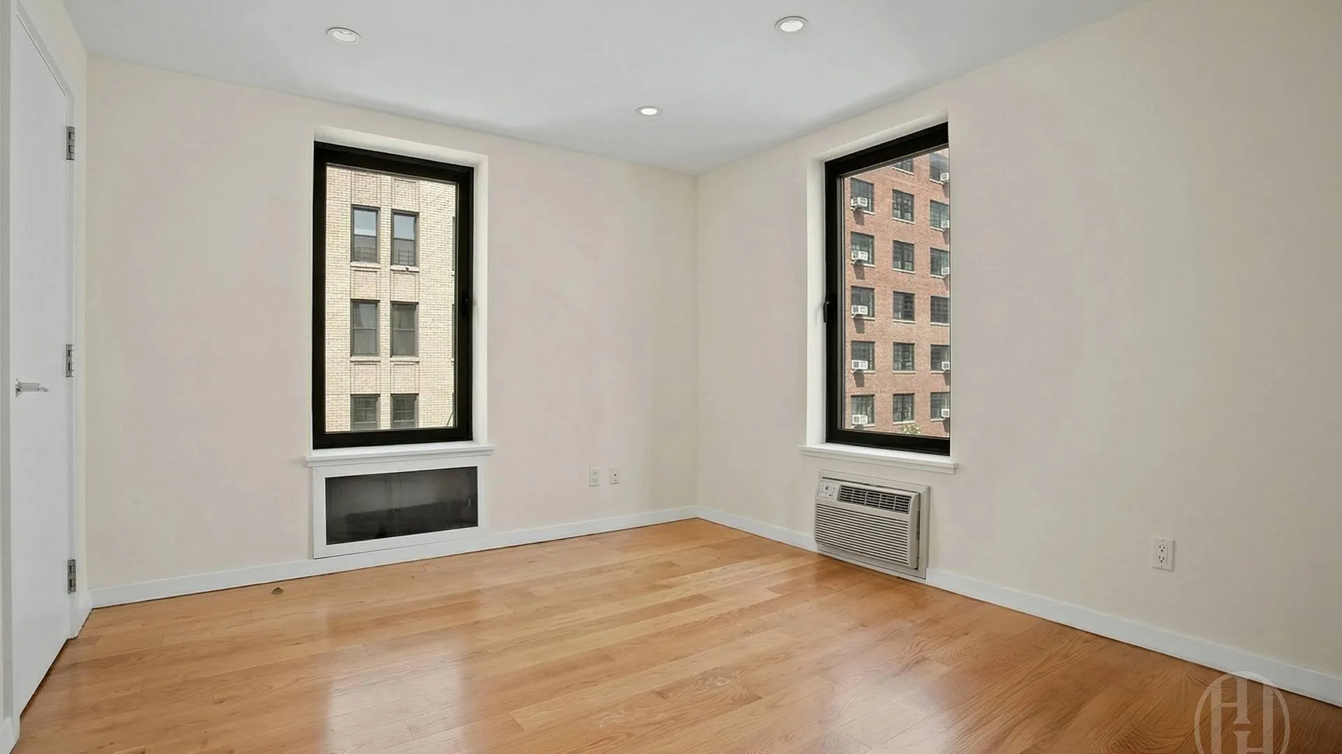 Property at 200 East 35th Street, New York, NY 10016 3