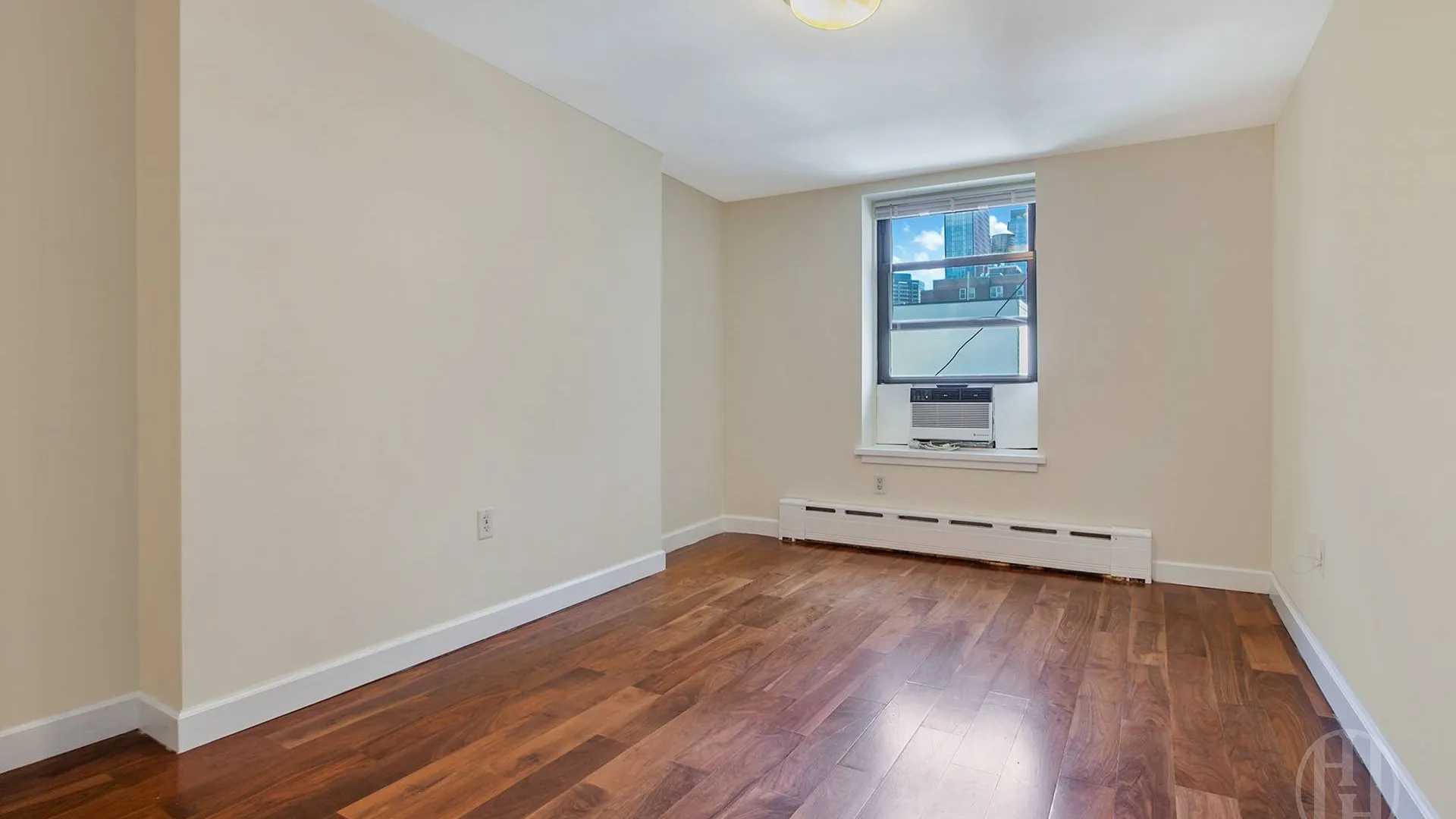 Property at 513 Third Avenue, New York, NY 10016 17