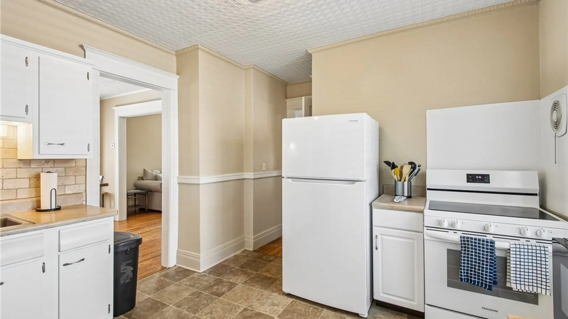Property at 245 Springfield Avenue, Rochester, NY 14609 16
