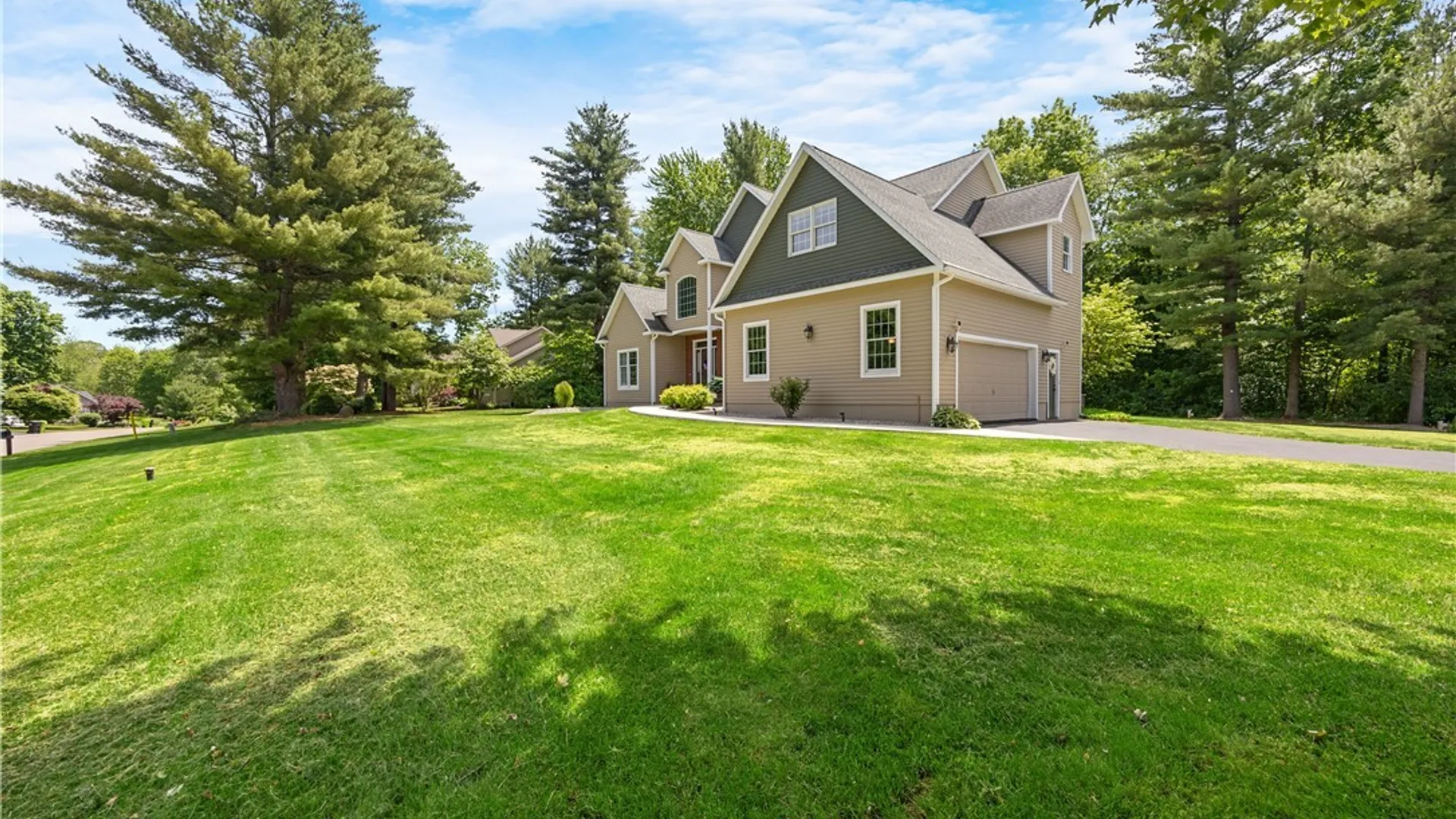 Property at 399 Hourglass Lane, Lysander, NY 13027 2
