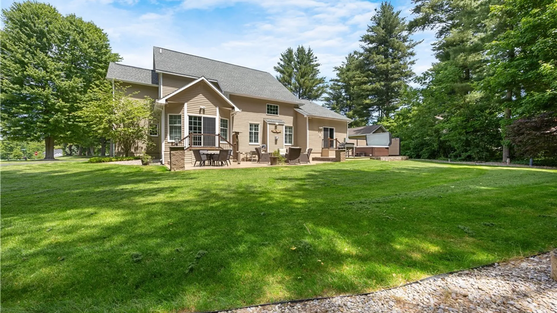 Property at 399 Hourglass Lane, Lysander, NY 13027 3