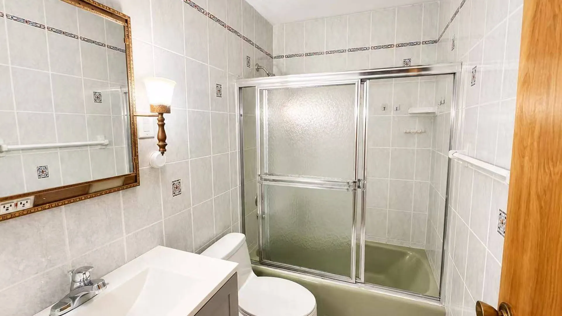 Property at 9-16 128th Street, College Point, NY 11356 3