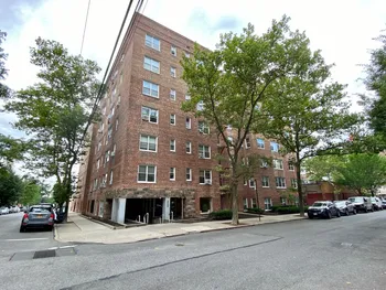 Property at 3615 Oxford Ave, Bronx, NY 10463