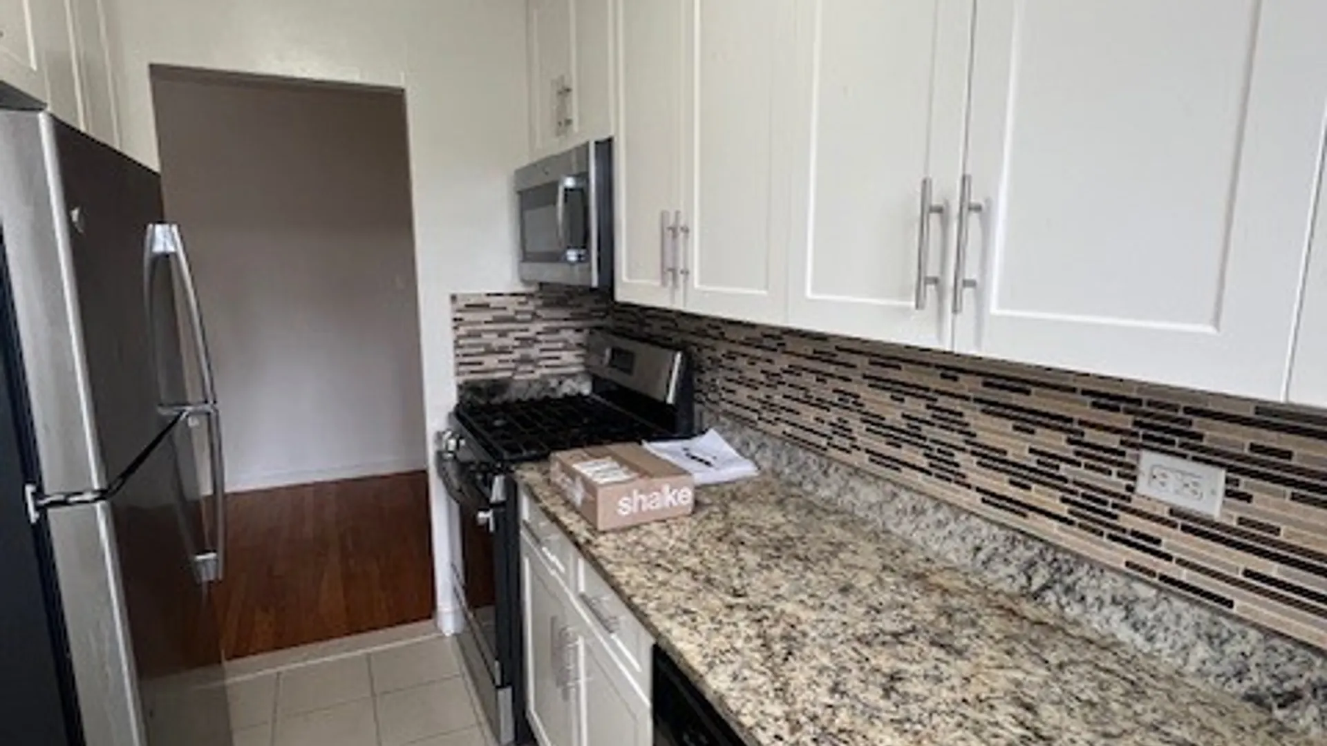 Property at 3615 Oxford Ave, Bronx, NY 10463 4