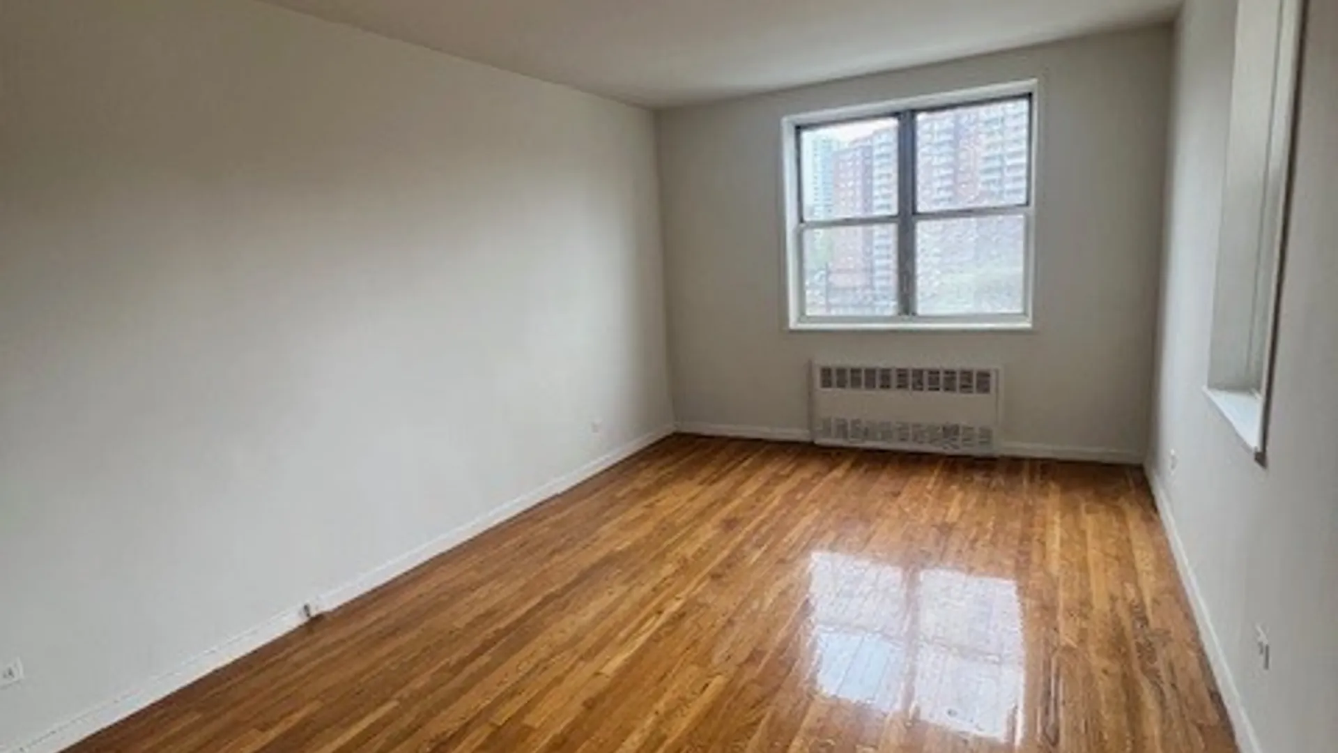 Property at 3615 Oxford Ave, Bronx, NY 10463 7
