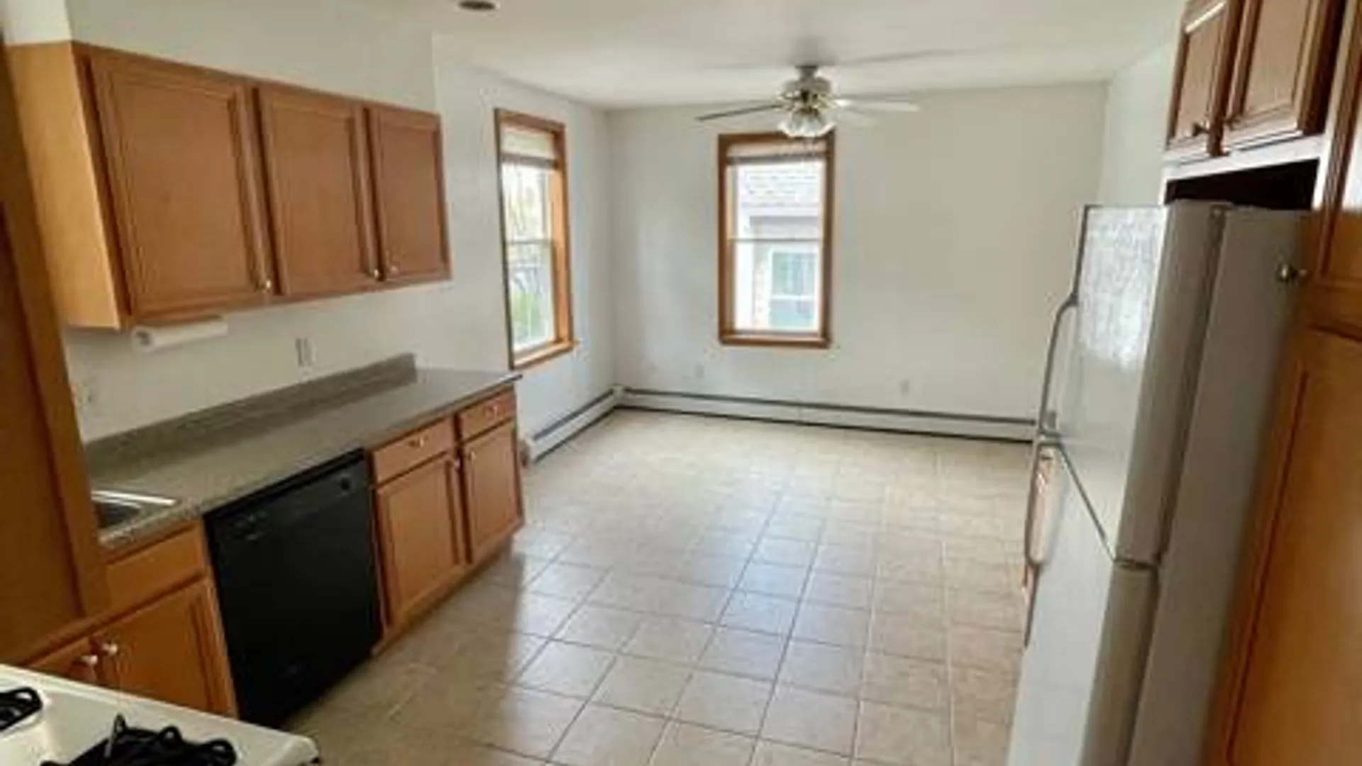 Property at 47 Lawrence Avenue, sleepy Hollow, NY 10591 4