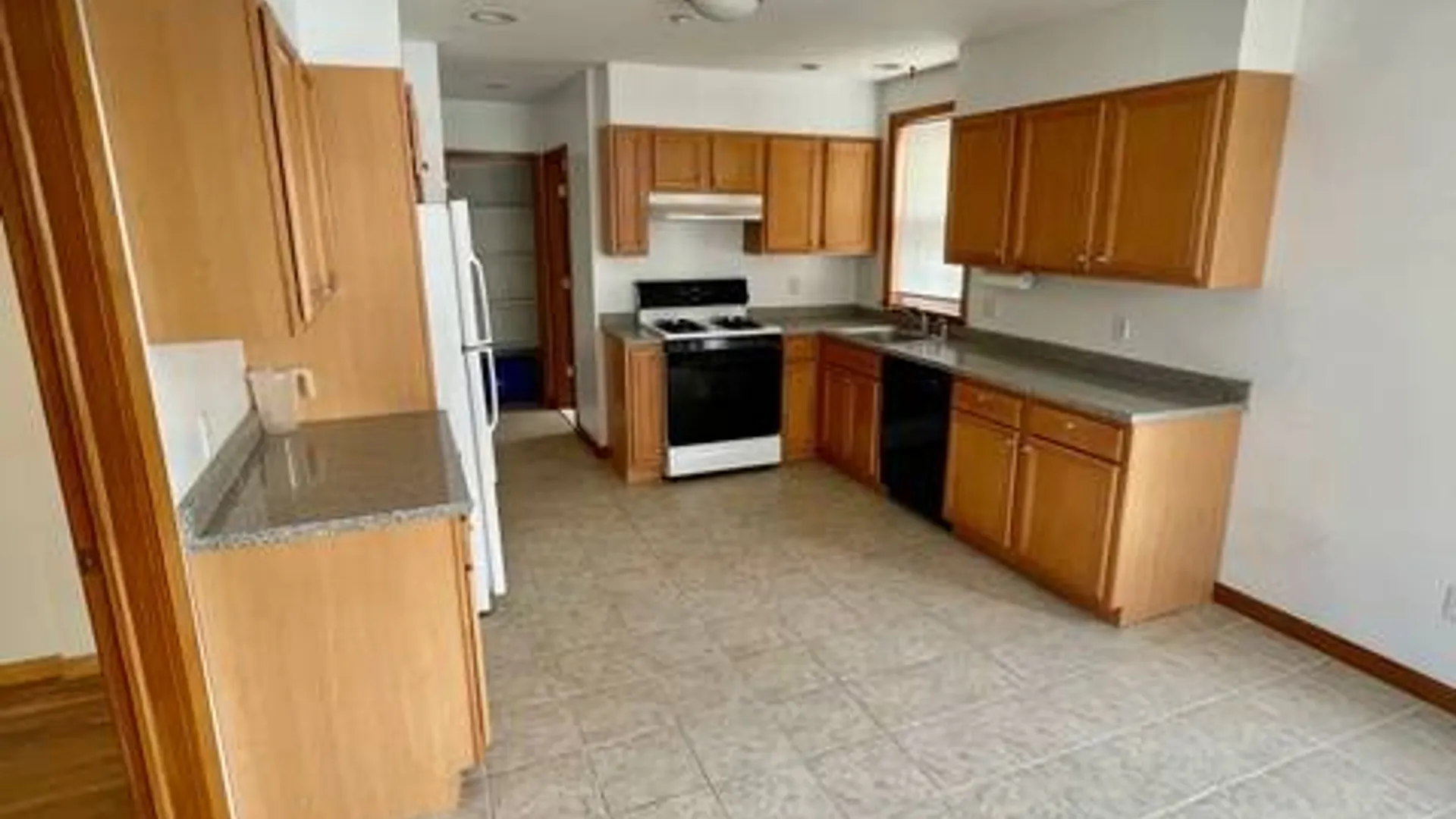 Property at 47 Lawrence Avenue, sleepy Hollow, NY 10591 7